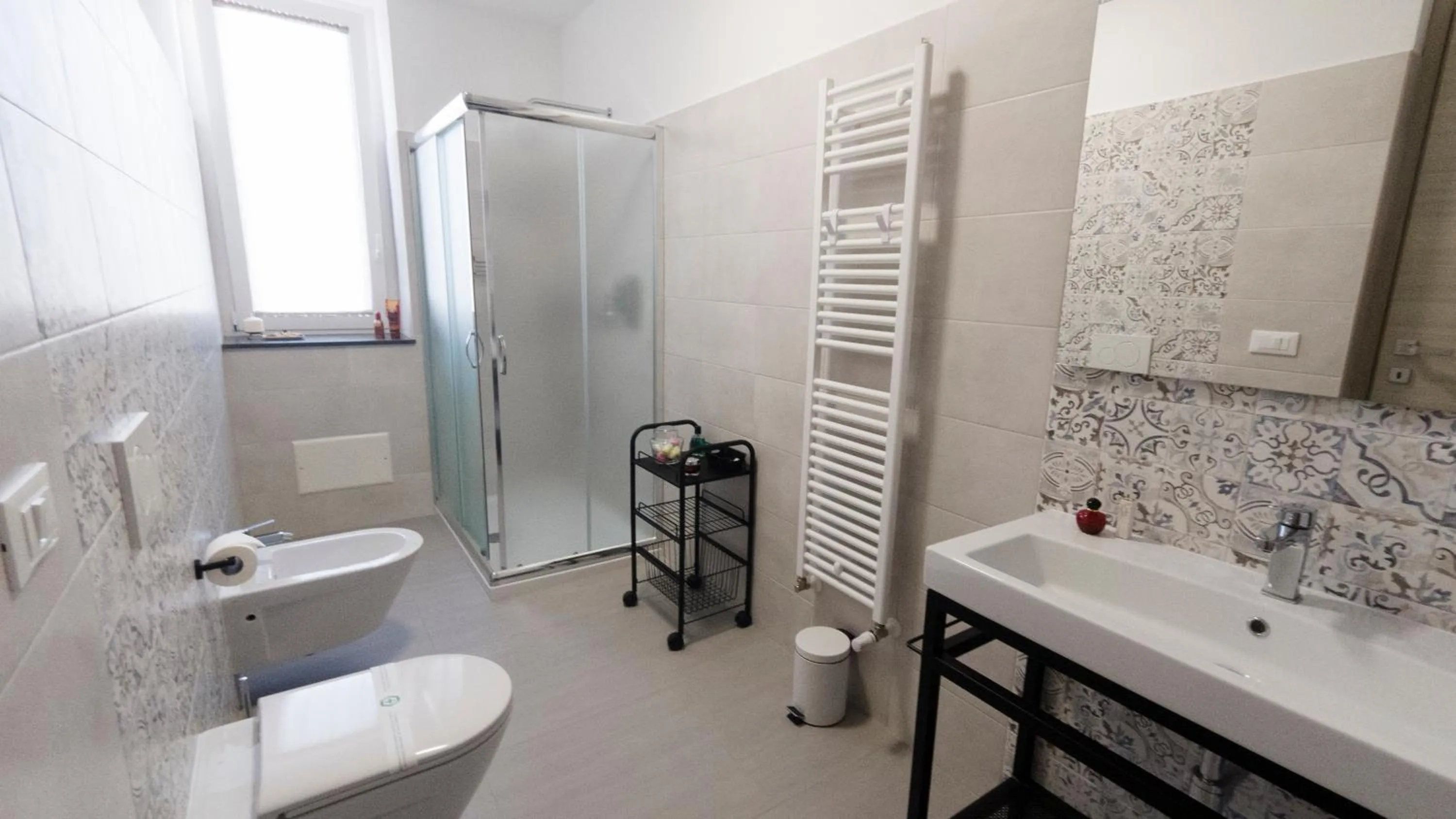 Shower in B&B Contessa dei venti