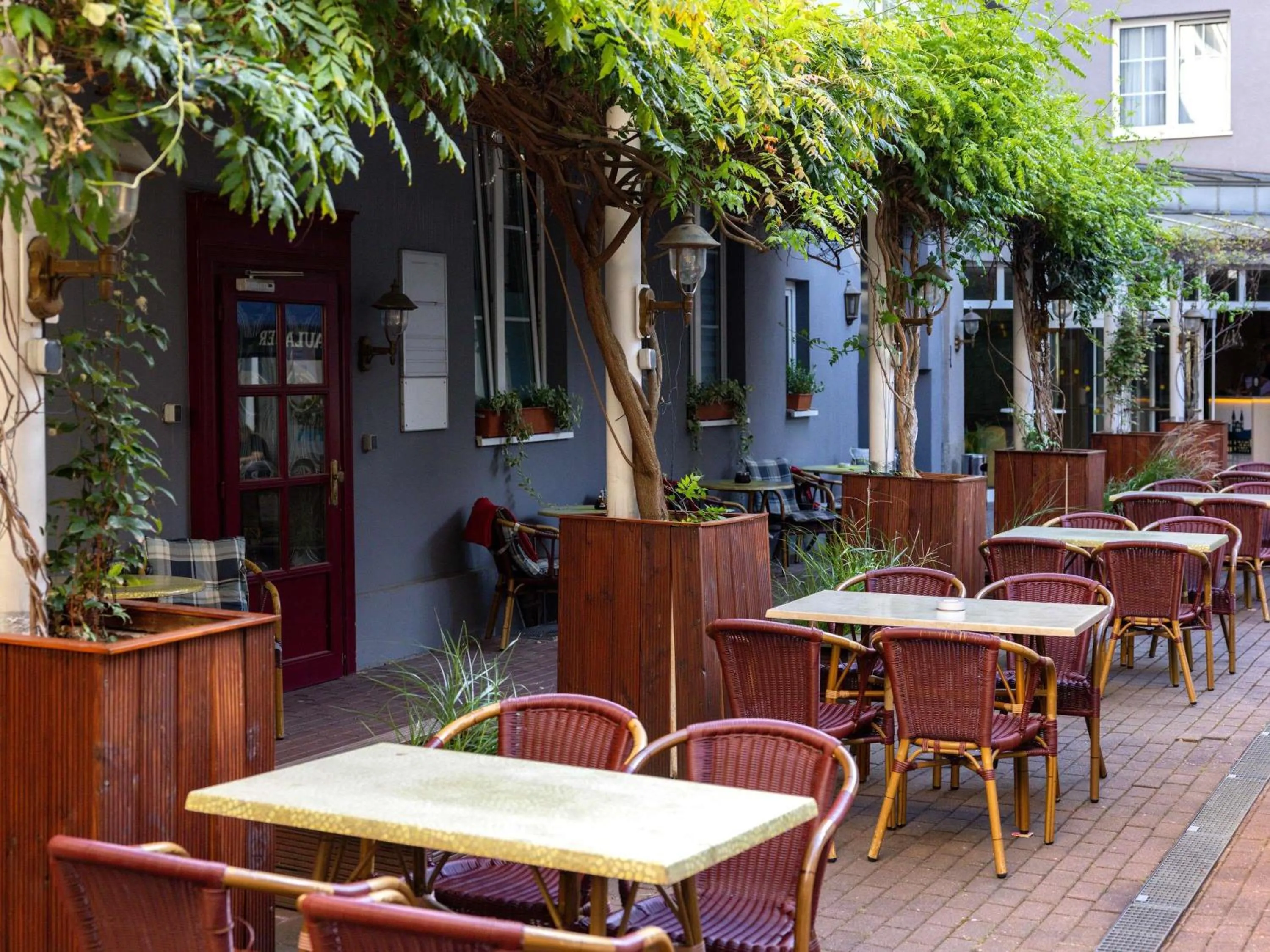 Property building in Mercure Hotel Plaza Magdeburg