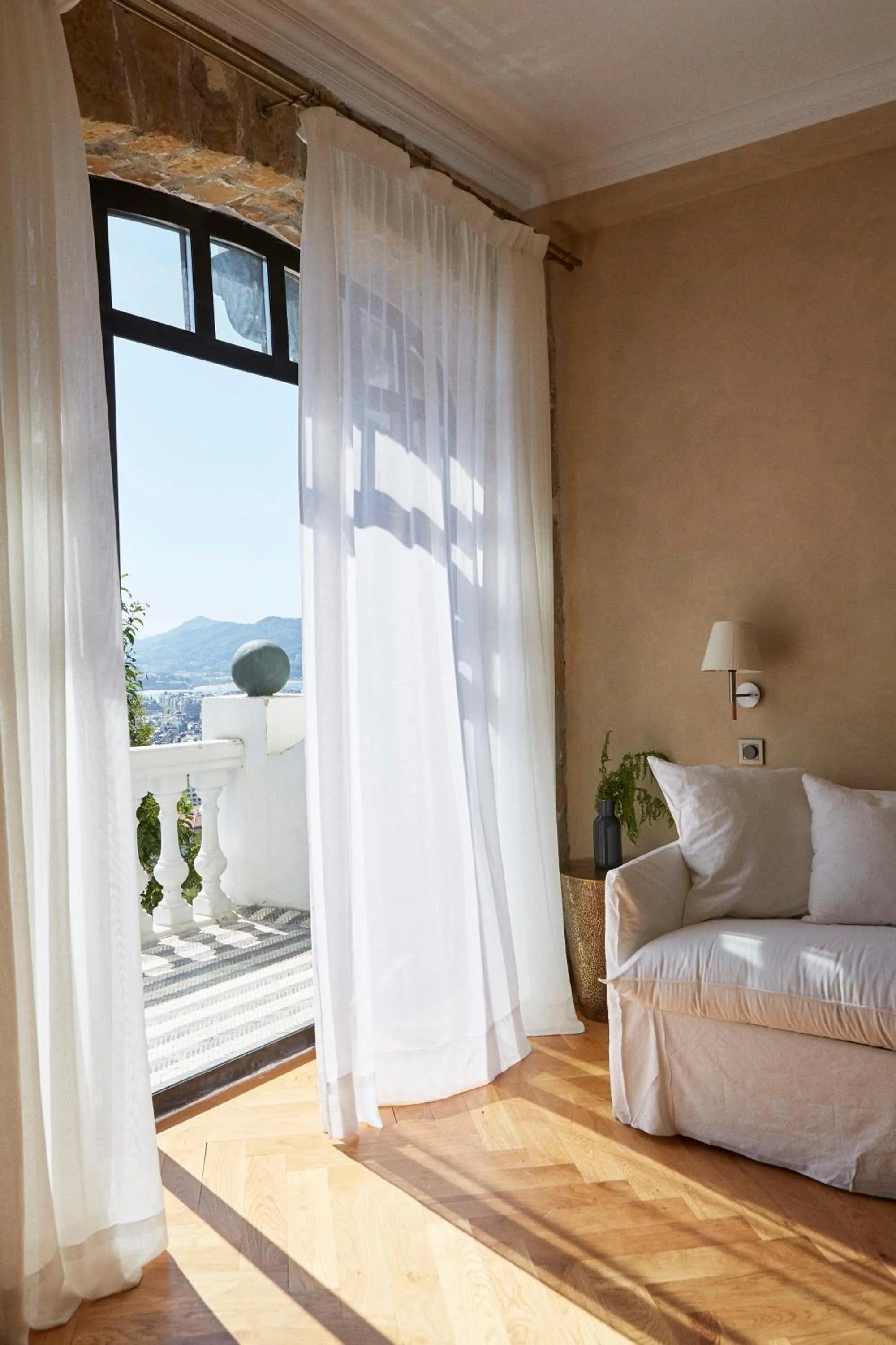 Sea view in Boutique Hotel Mendi Argia