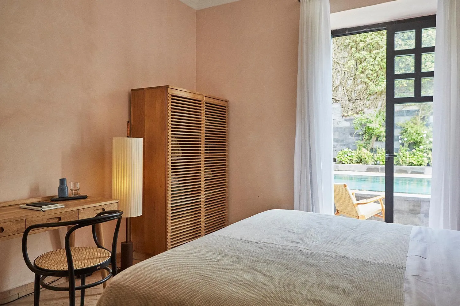 Pool view in Boutique Hotel Mendi Argia