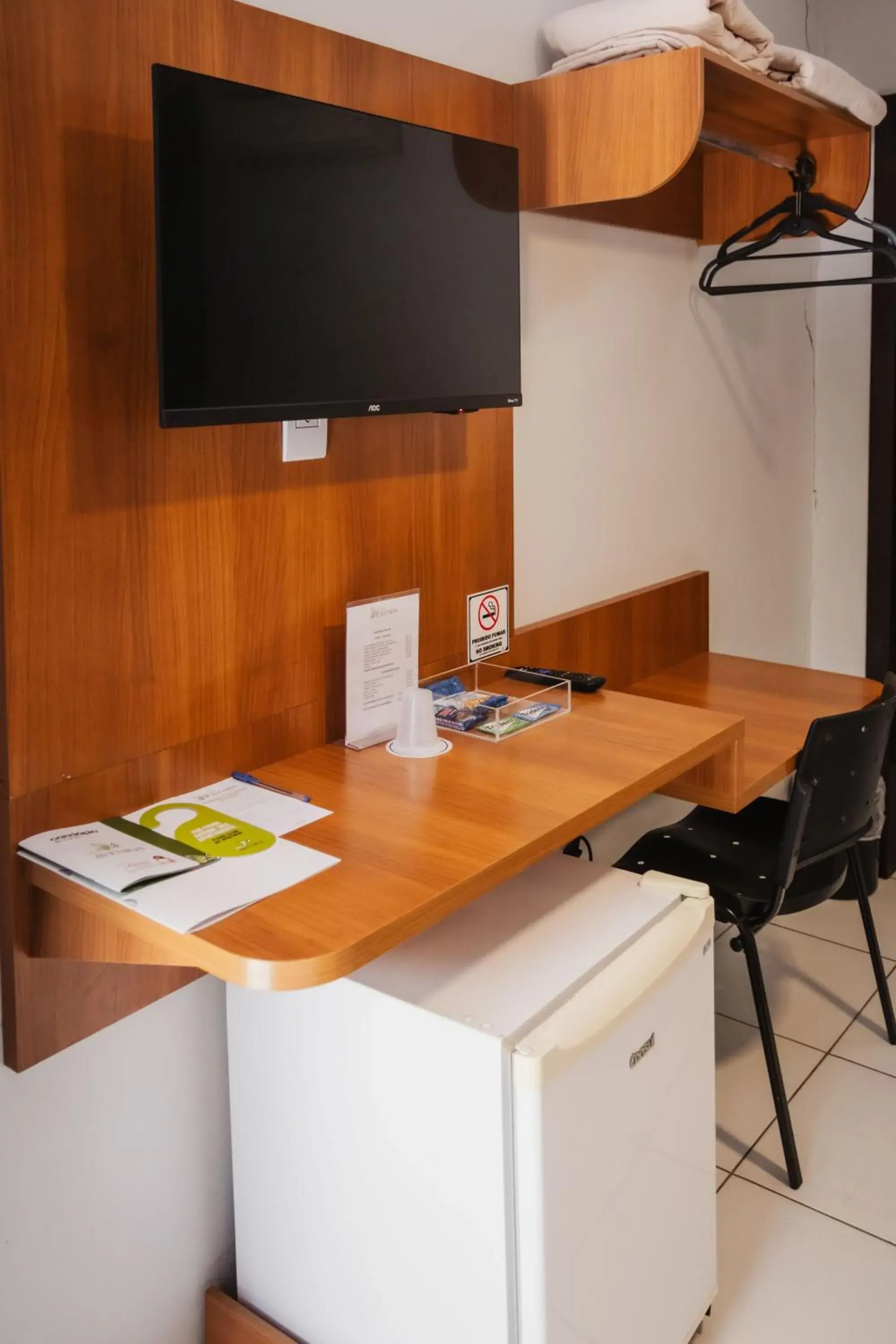 Budget Twin Room - single occupancy in Avenida Hotel Budget Twin Room - single occupancy in Avenida Hotel