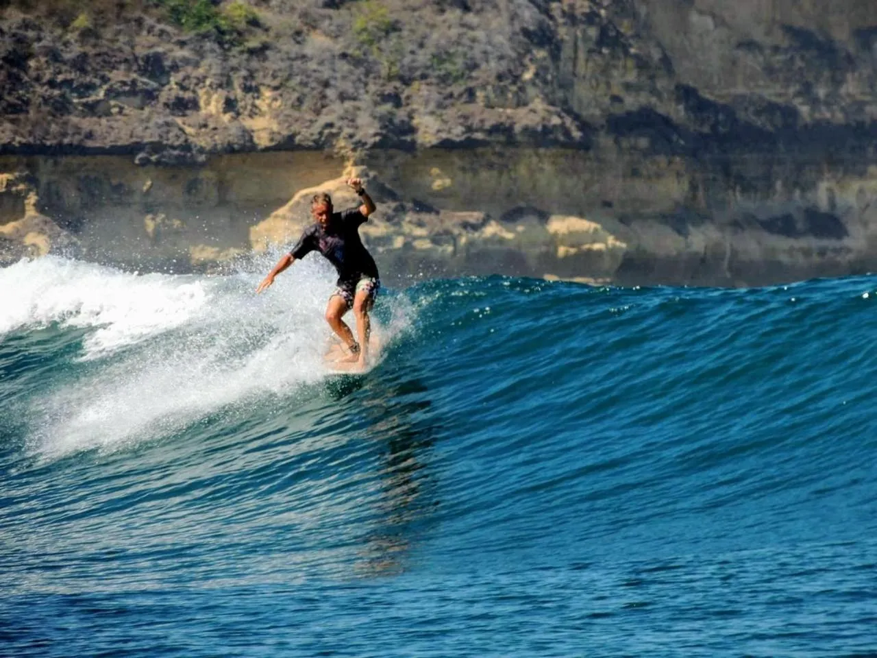 Activities in Ombak Resort at Ekas , a luxury surf and kite destination, Close to Inside Ekas beach