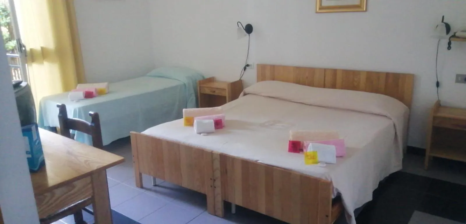 Bed in Hotel Ristorante Gusana