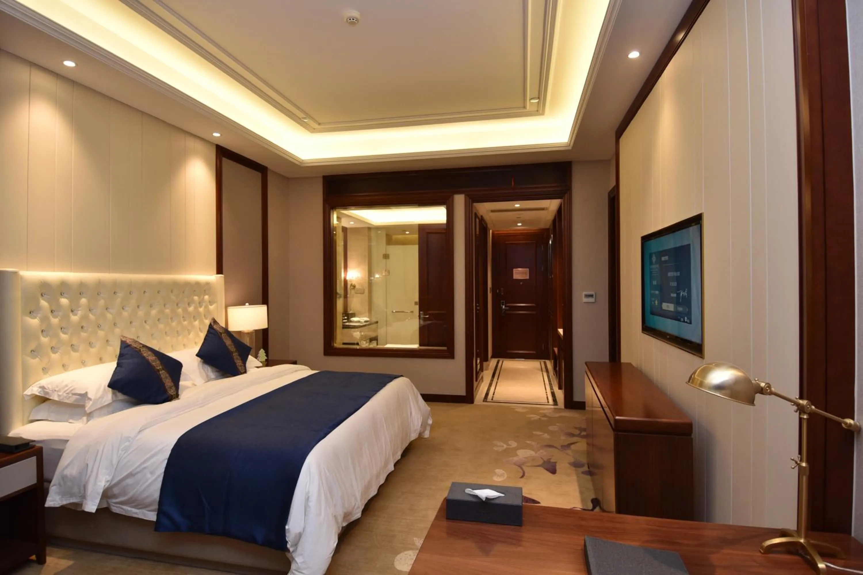 Bedroom, Bed in Taizhou Haiyan Jinling International Hotel