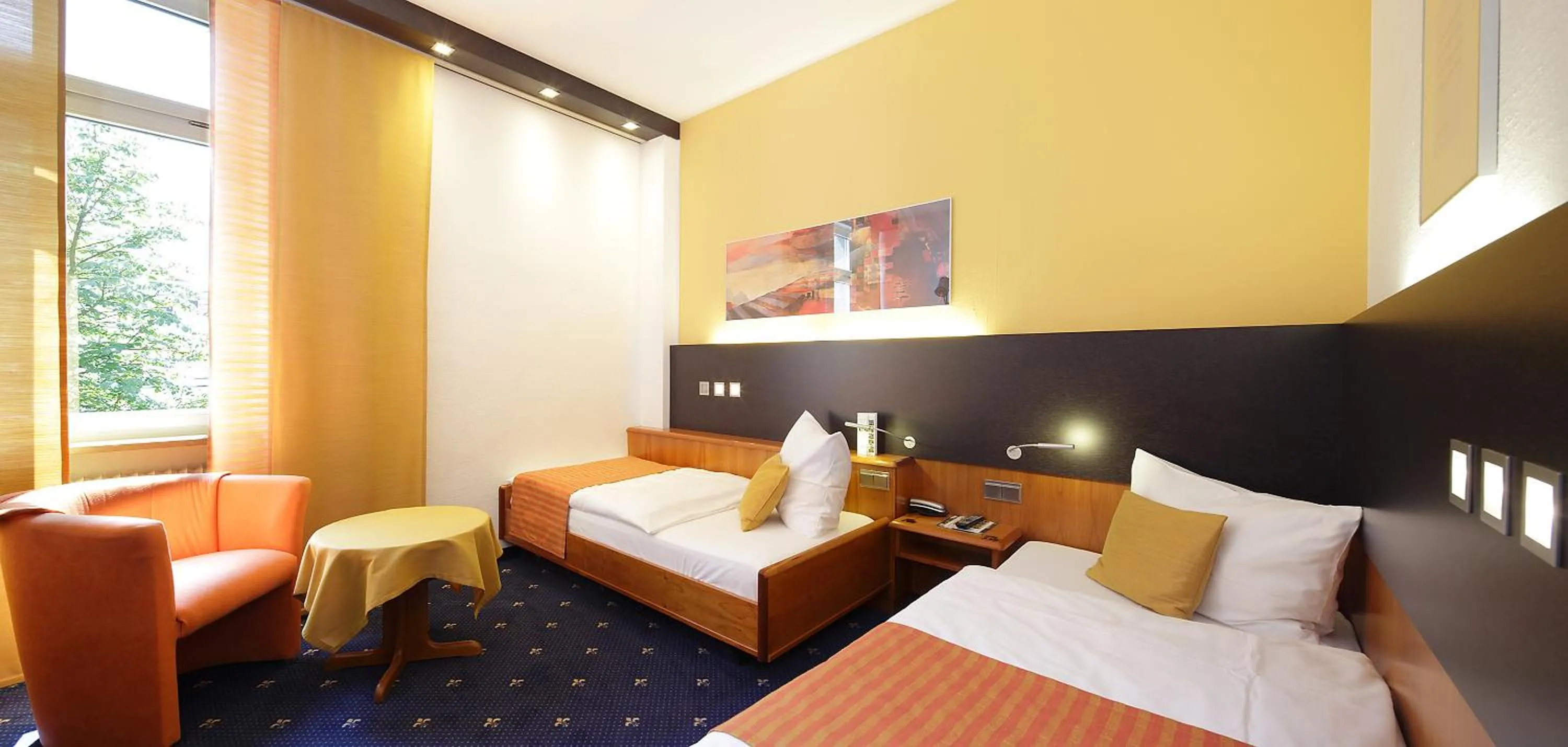 Photo of the whole room, Bed in Park Hotel Post