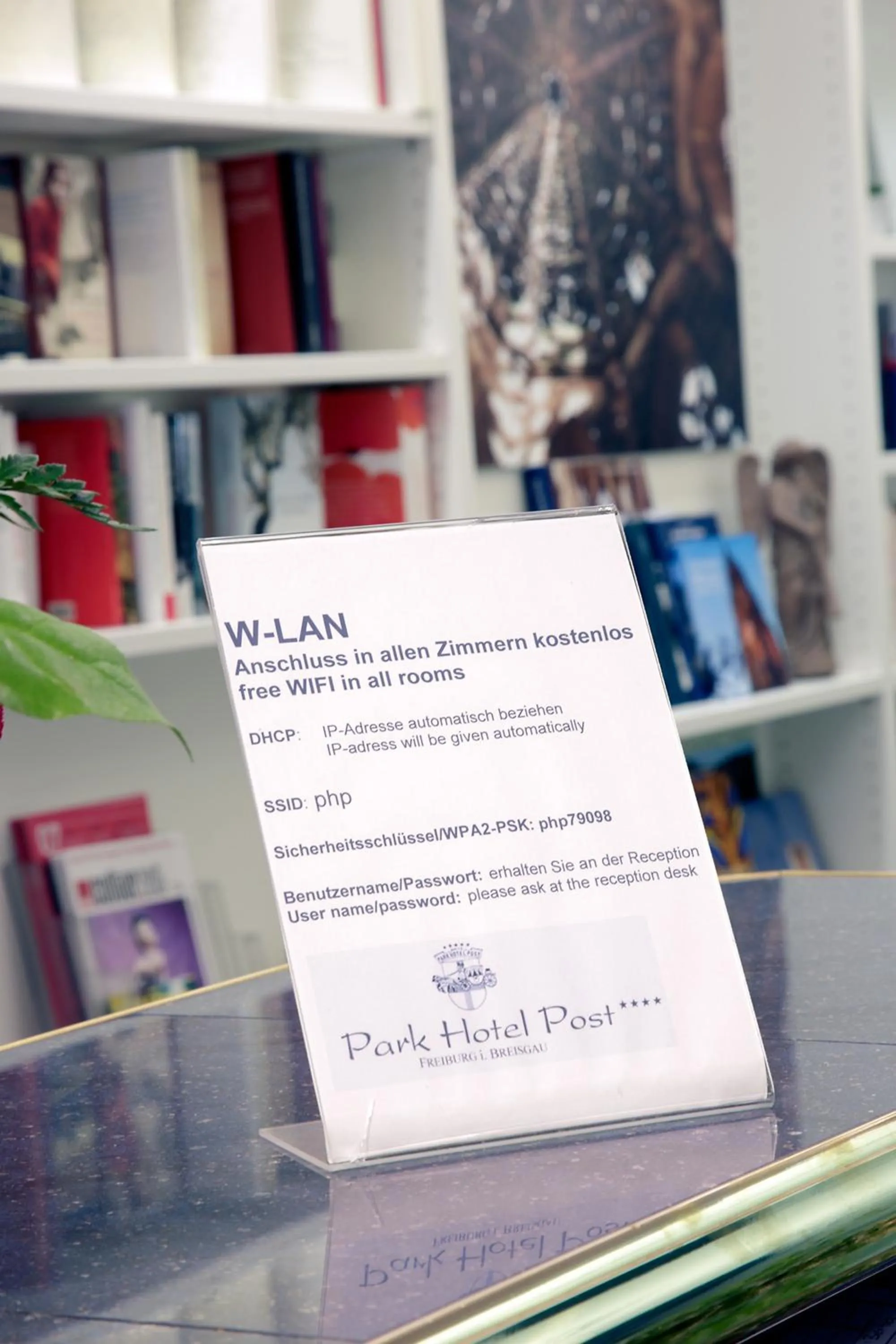 Decorative detail in Park Hotel Post