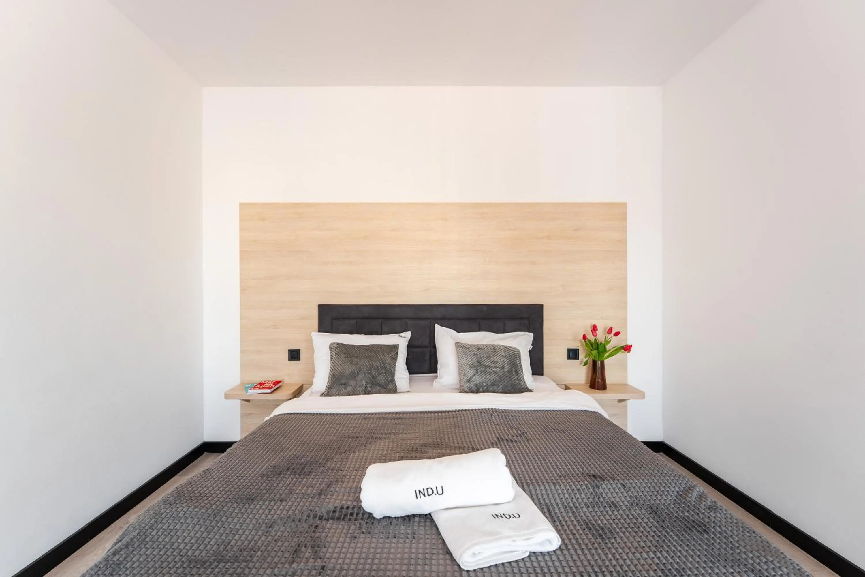 Bed in IND.U Apartamenty