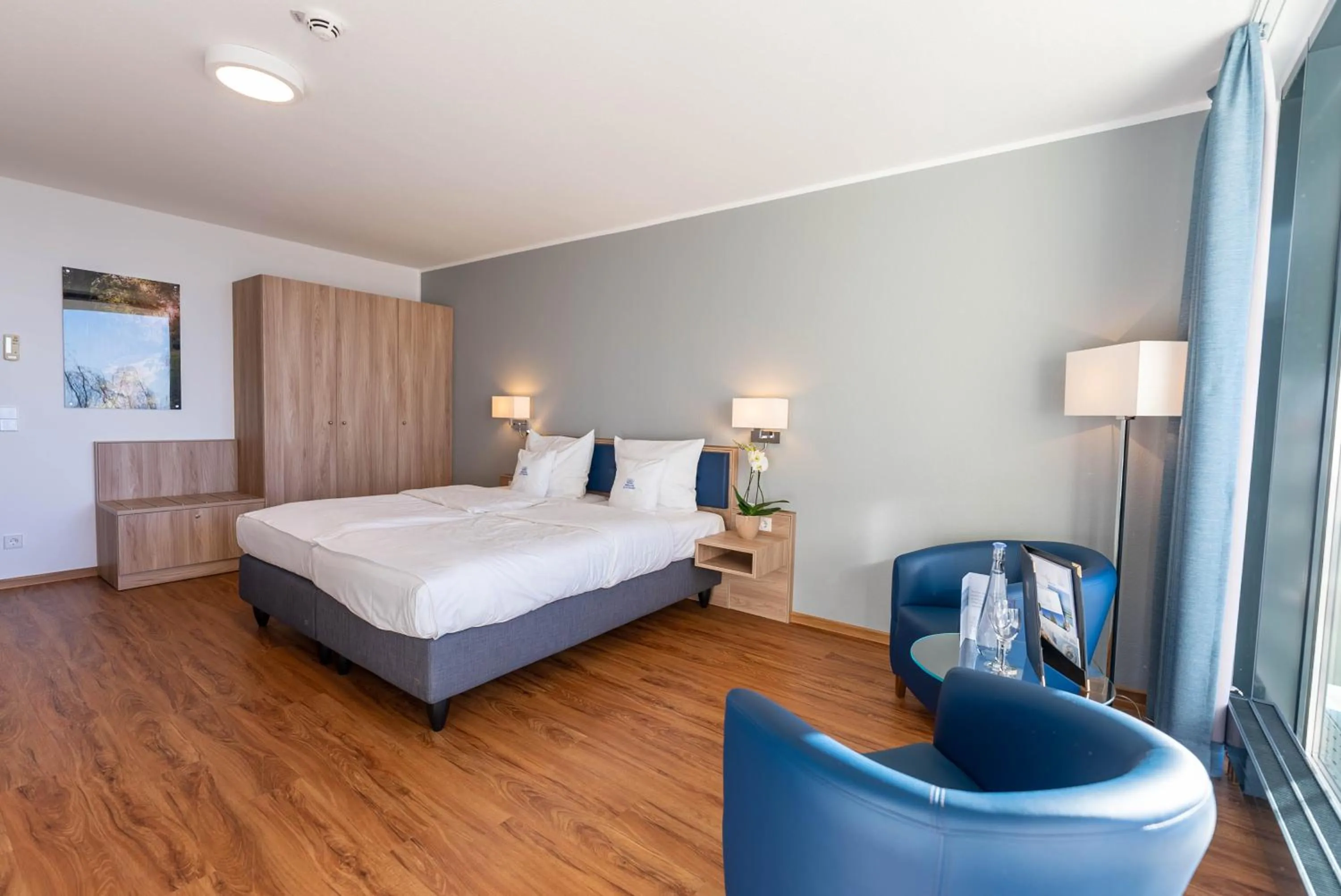 Bed in Parkhotel St.Leonhard