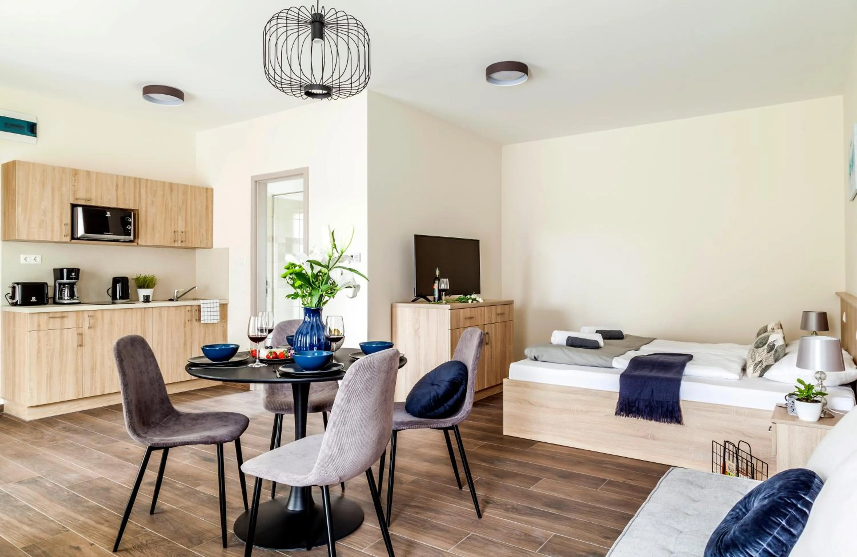 Pilger Apartments