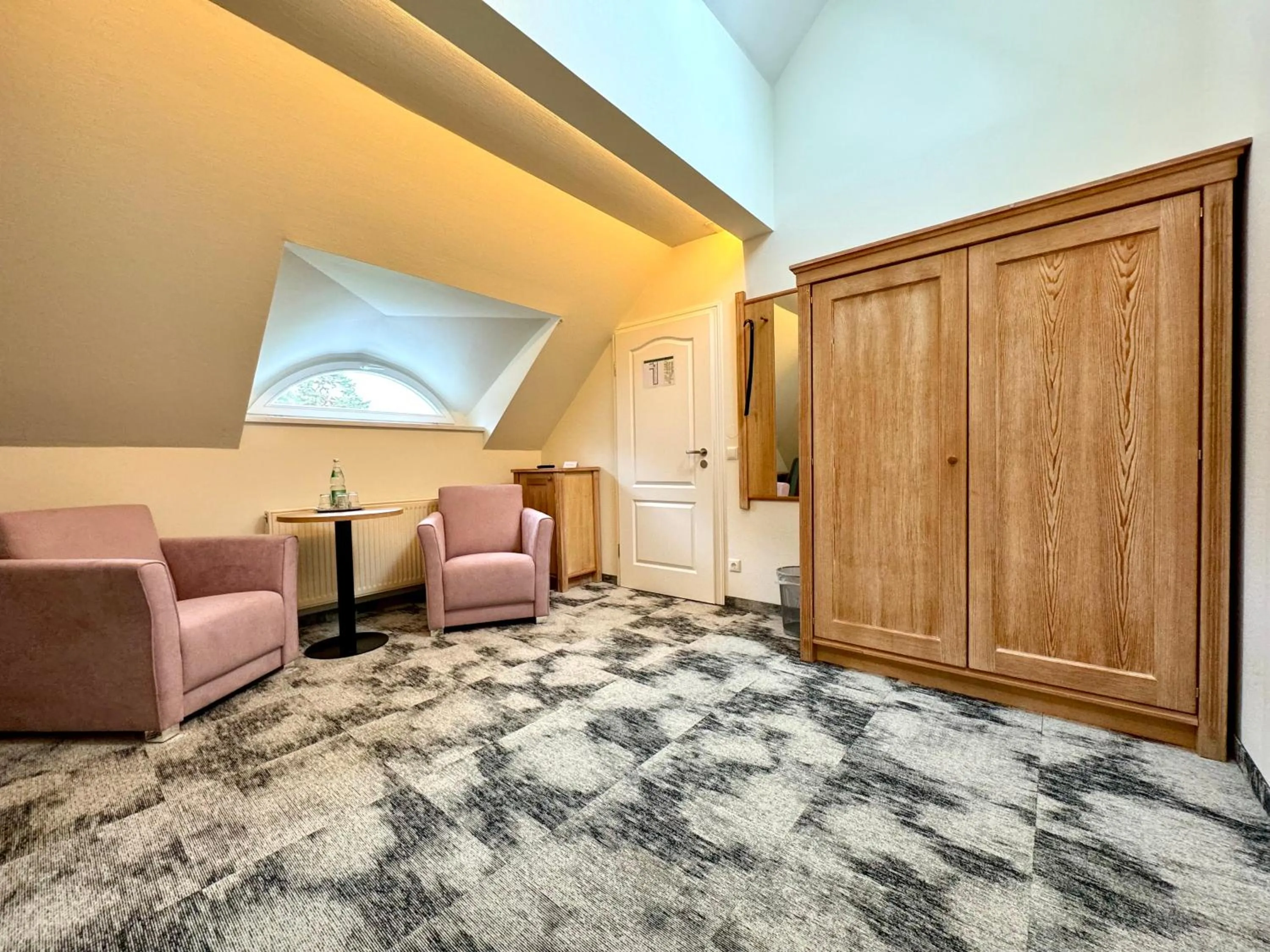 Photo of the whole room in Hotel Residenz WALDOASE