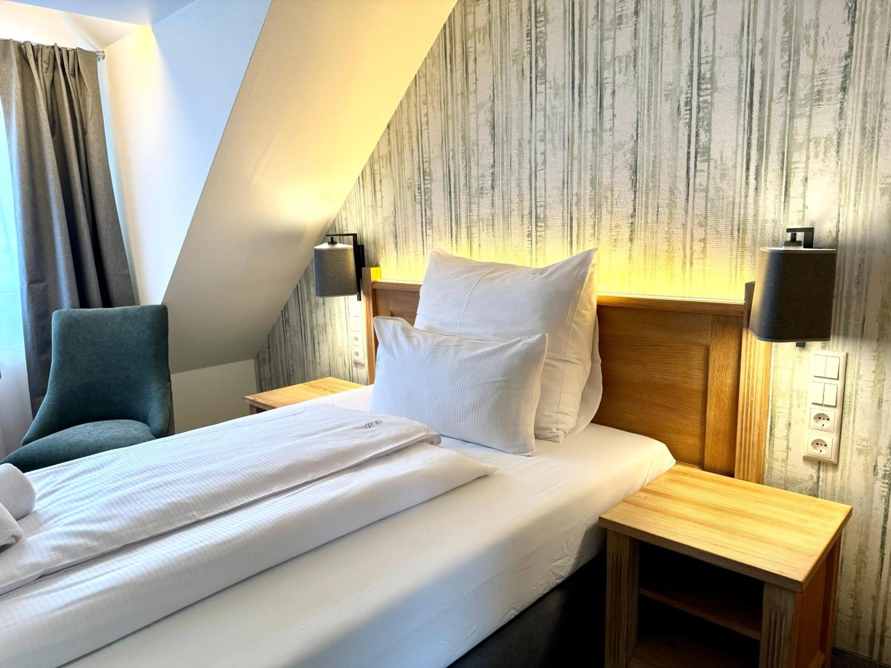 Photo of the whole room, Bed in Hotel Residenz WALDOASE