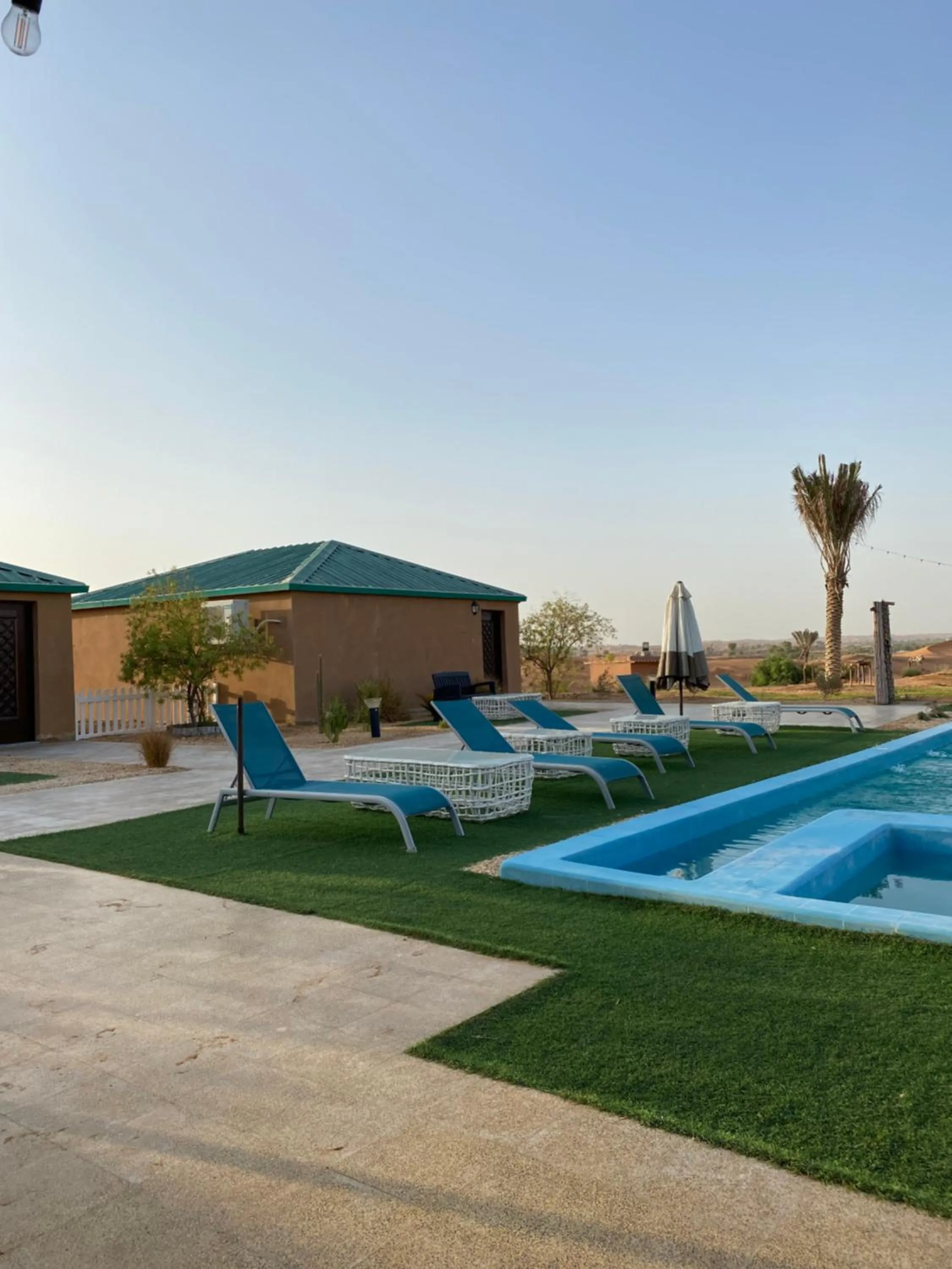 Property building in Desert Inn Resort and Camp