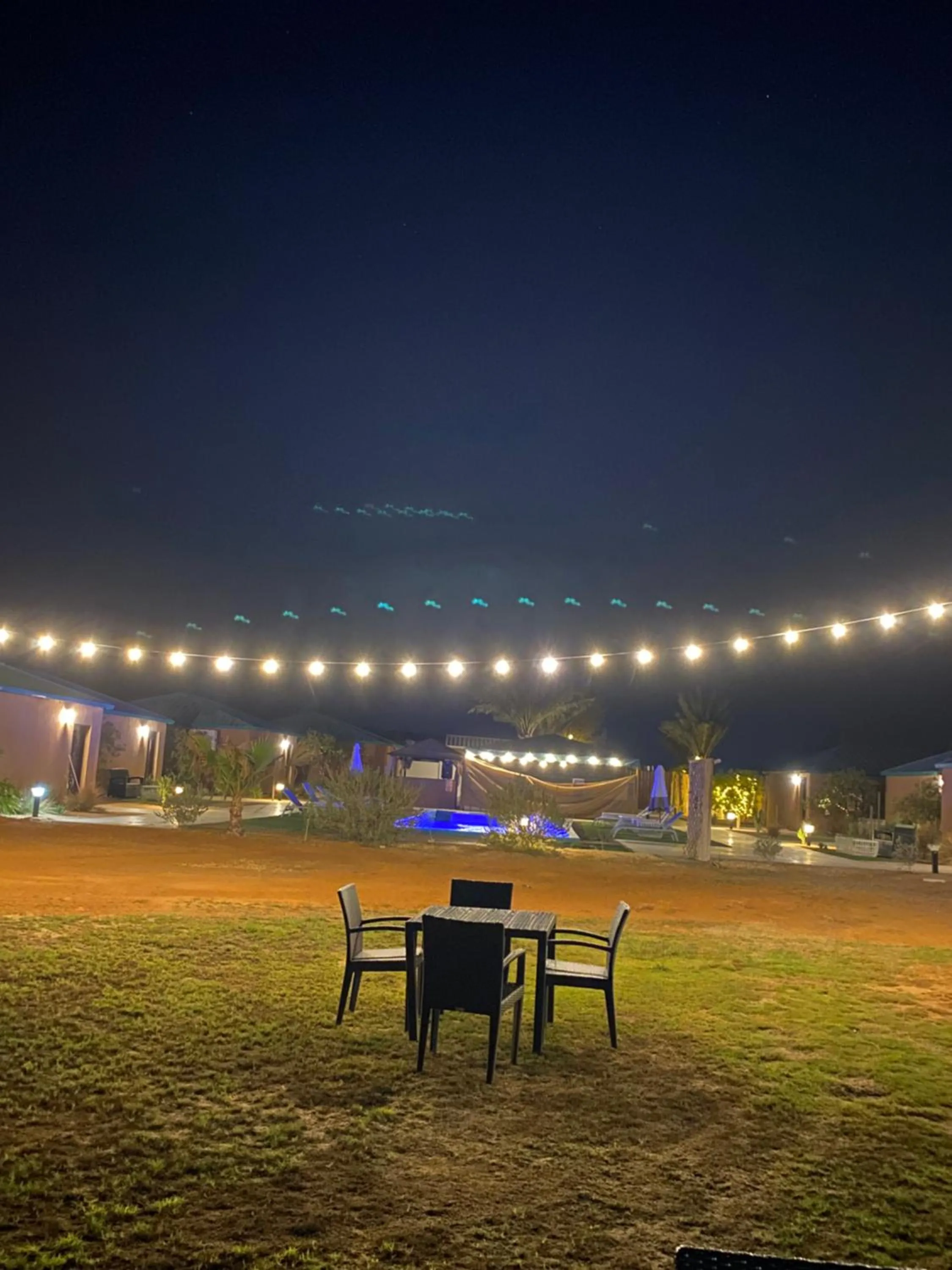 Breakfast in Desert Inn Resort and Camp