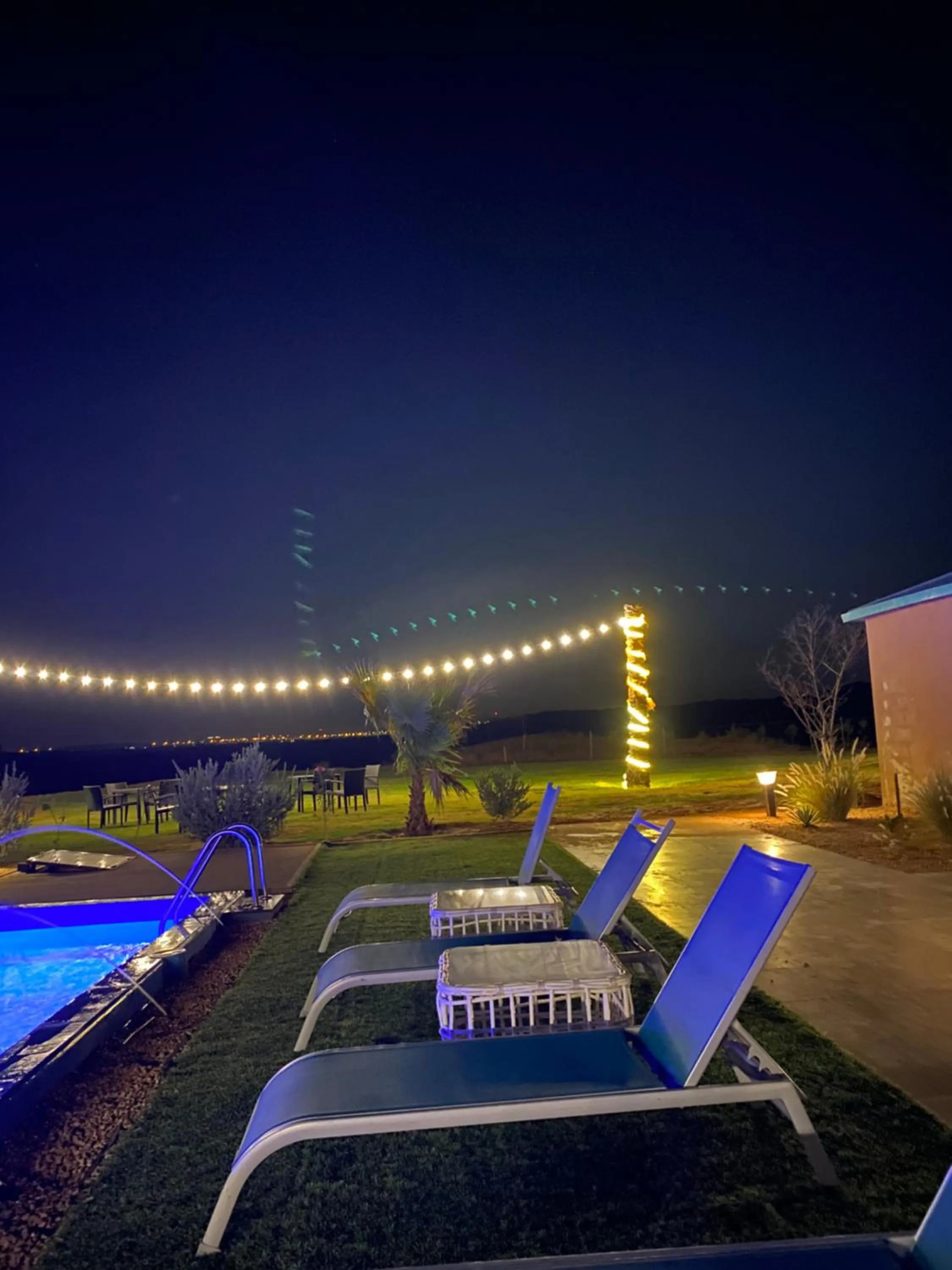 Desert Inn Resort and Camp