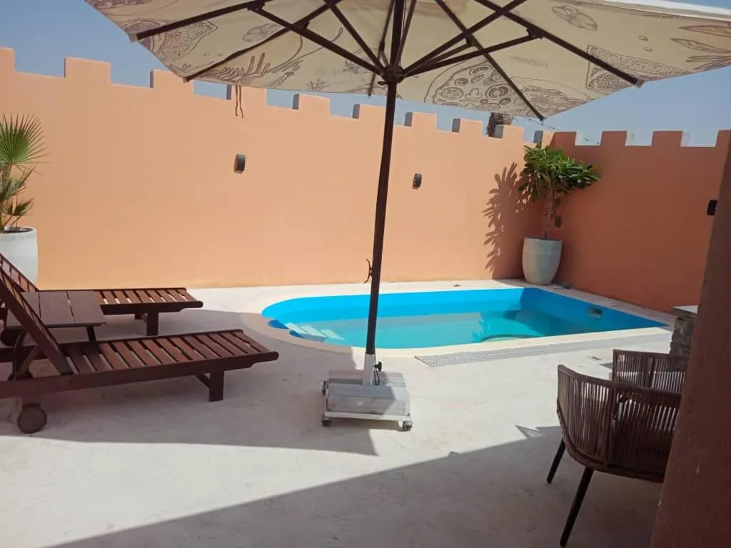 Desert Inn Resort and Camp