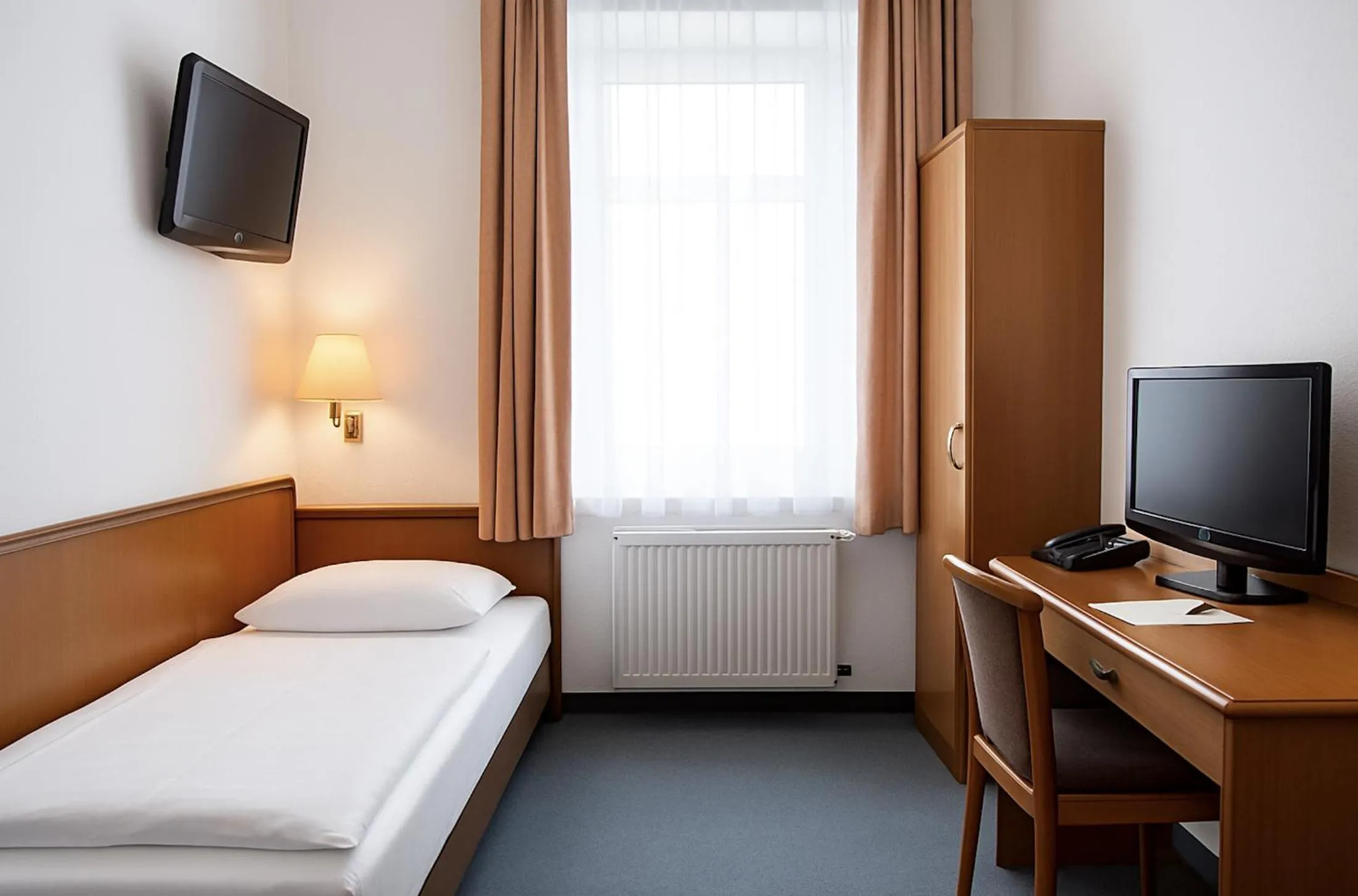 Bed in Hotel Villa Noel am Hauptbahnhof