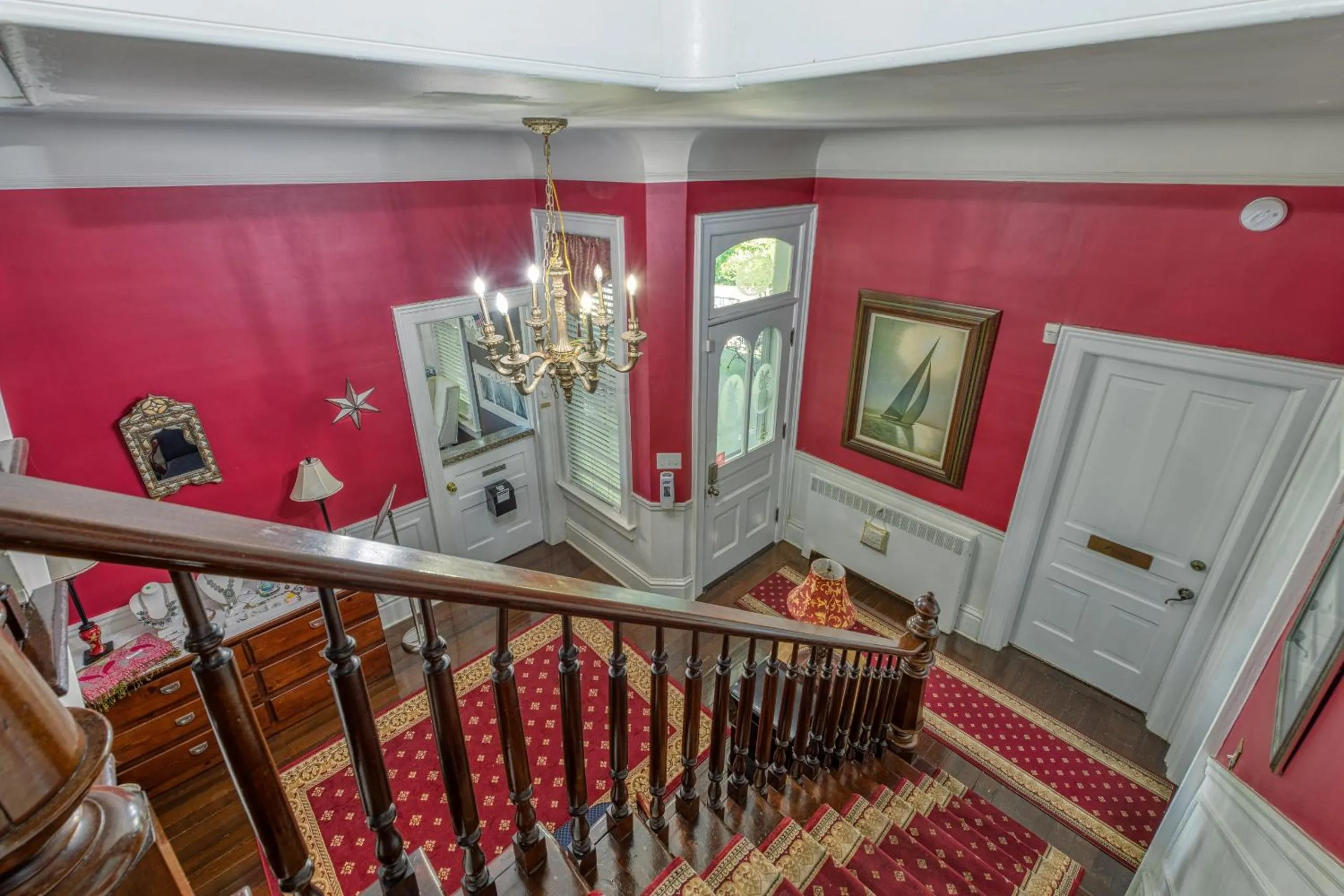 Lobby or reception in Monroe Manor Inn
