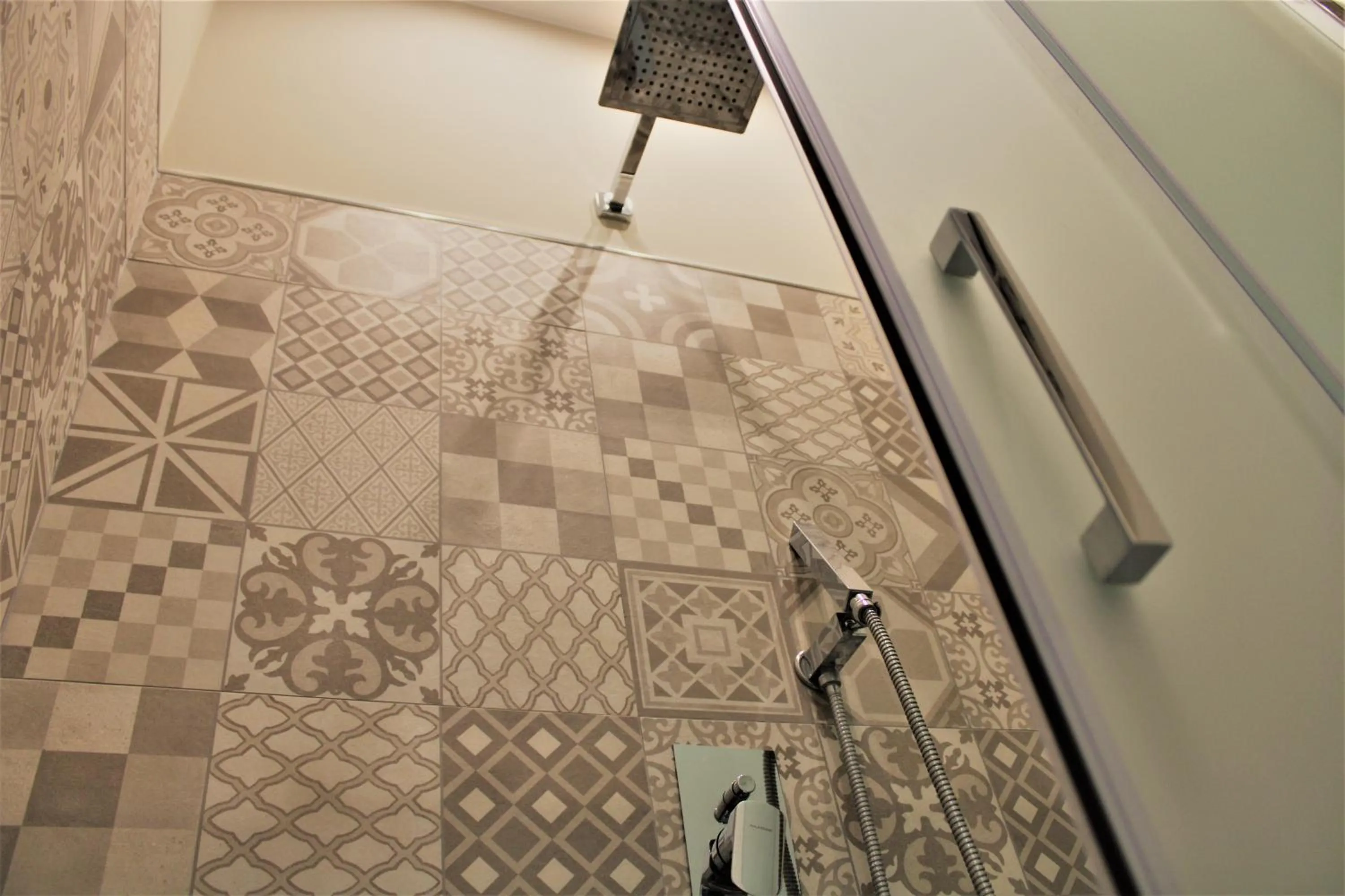 Shower in Zibibbo Beach Apartments - Trapani