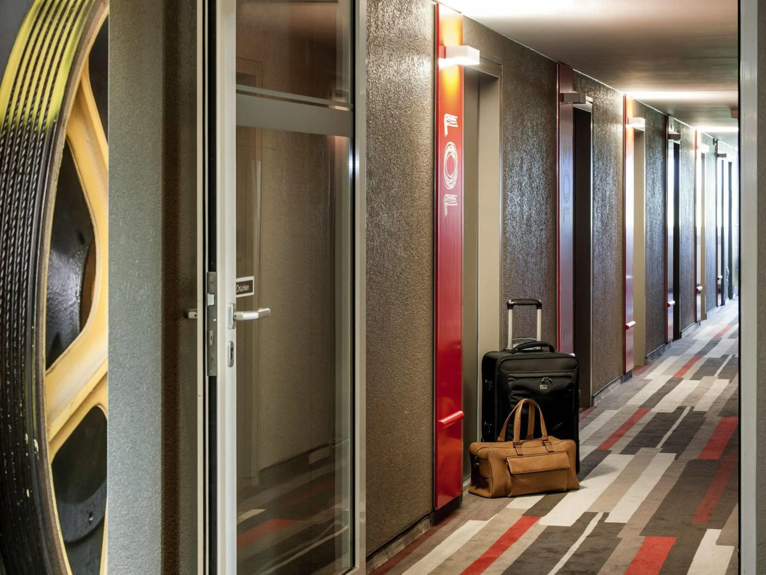 Bedroom in ibis Hotel München Messe