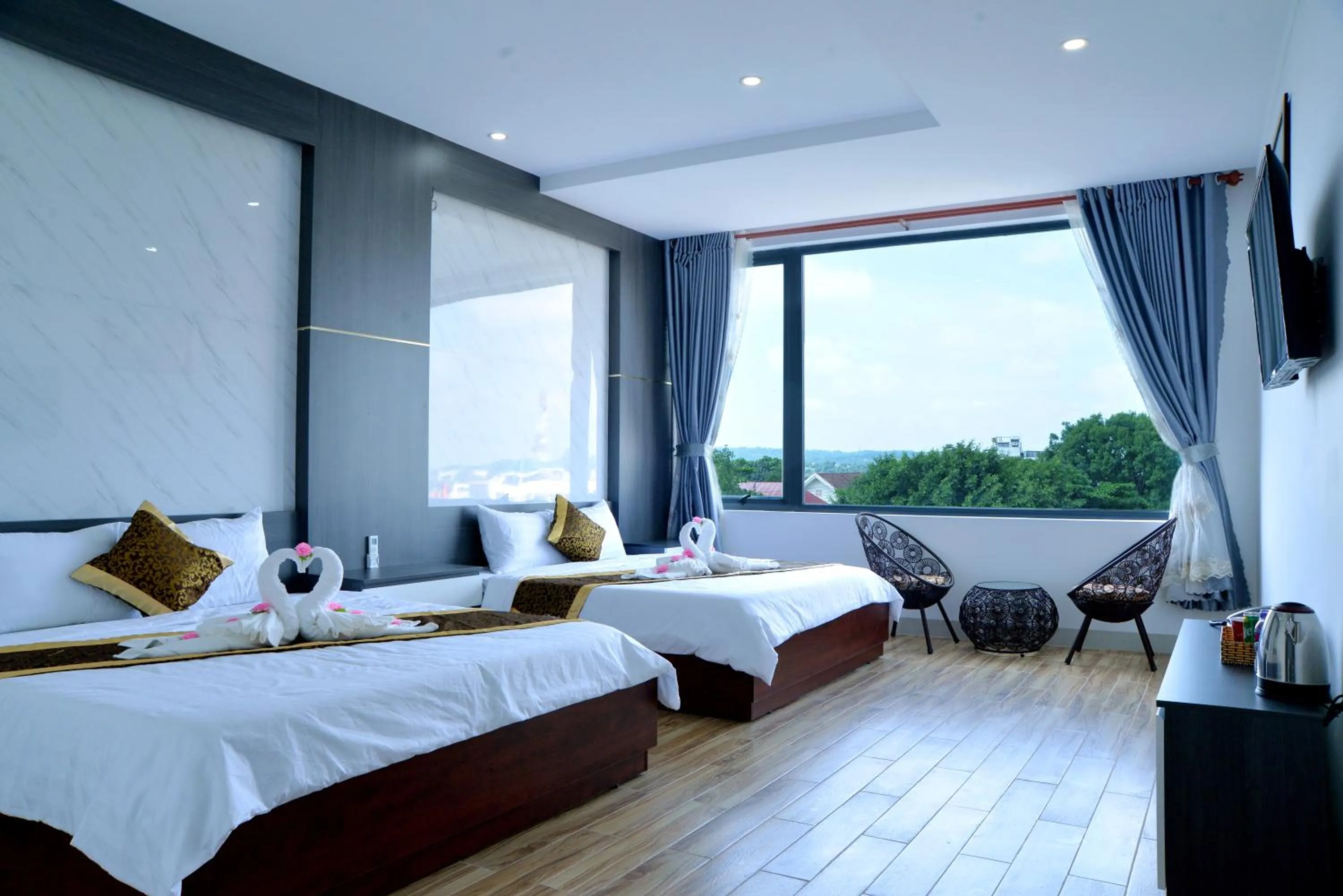 Bed in Buon Ma Thuot Hotel