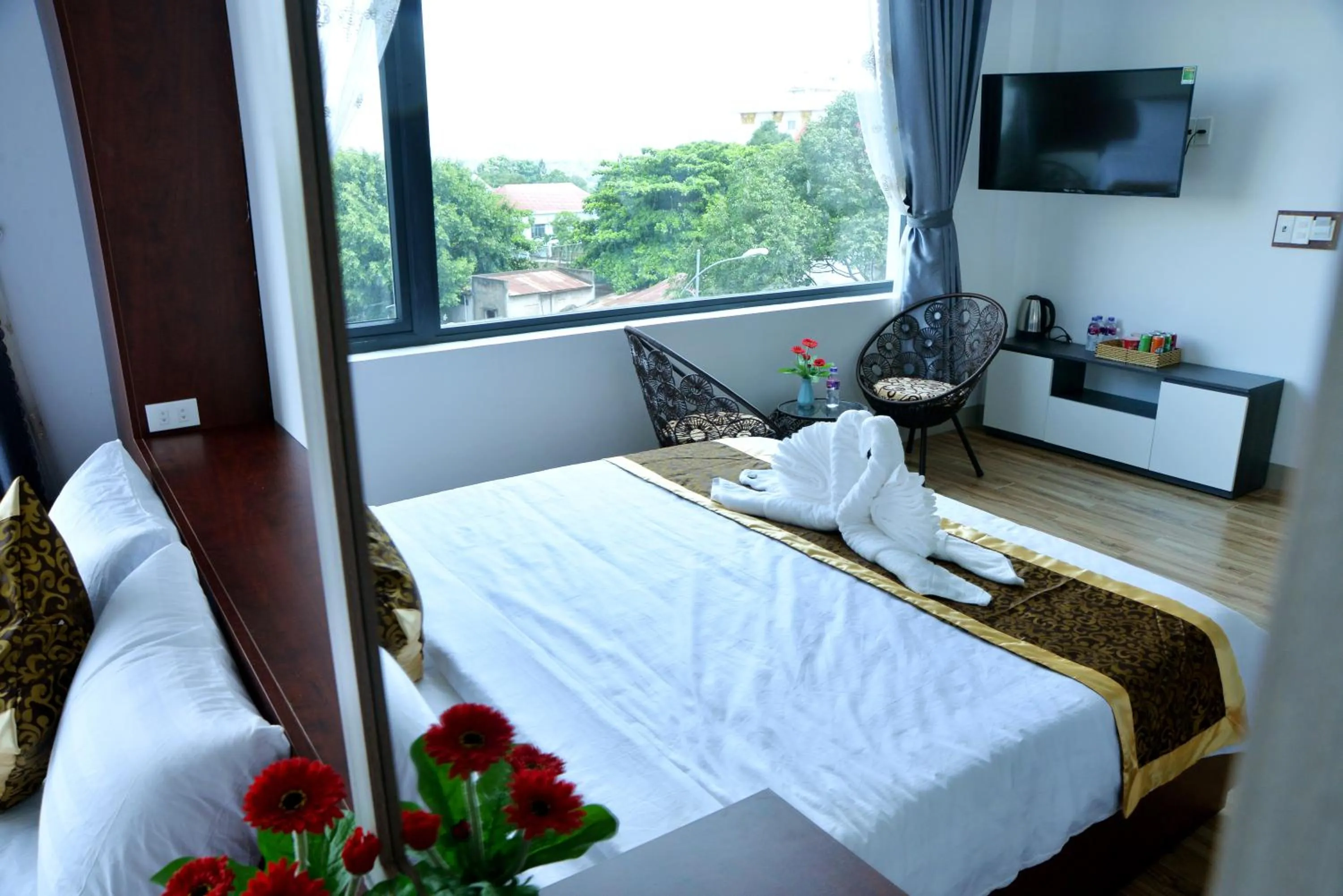 Bed in Buon Ma Thuot Hotel