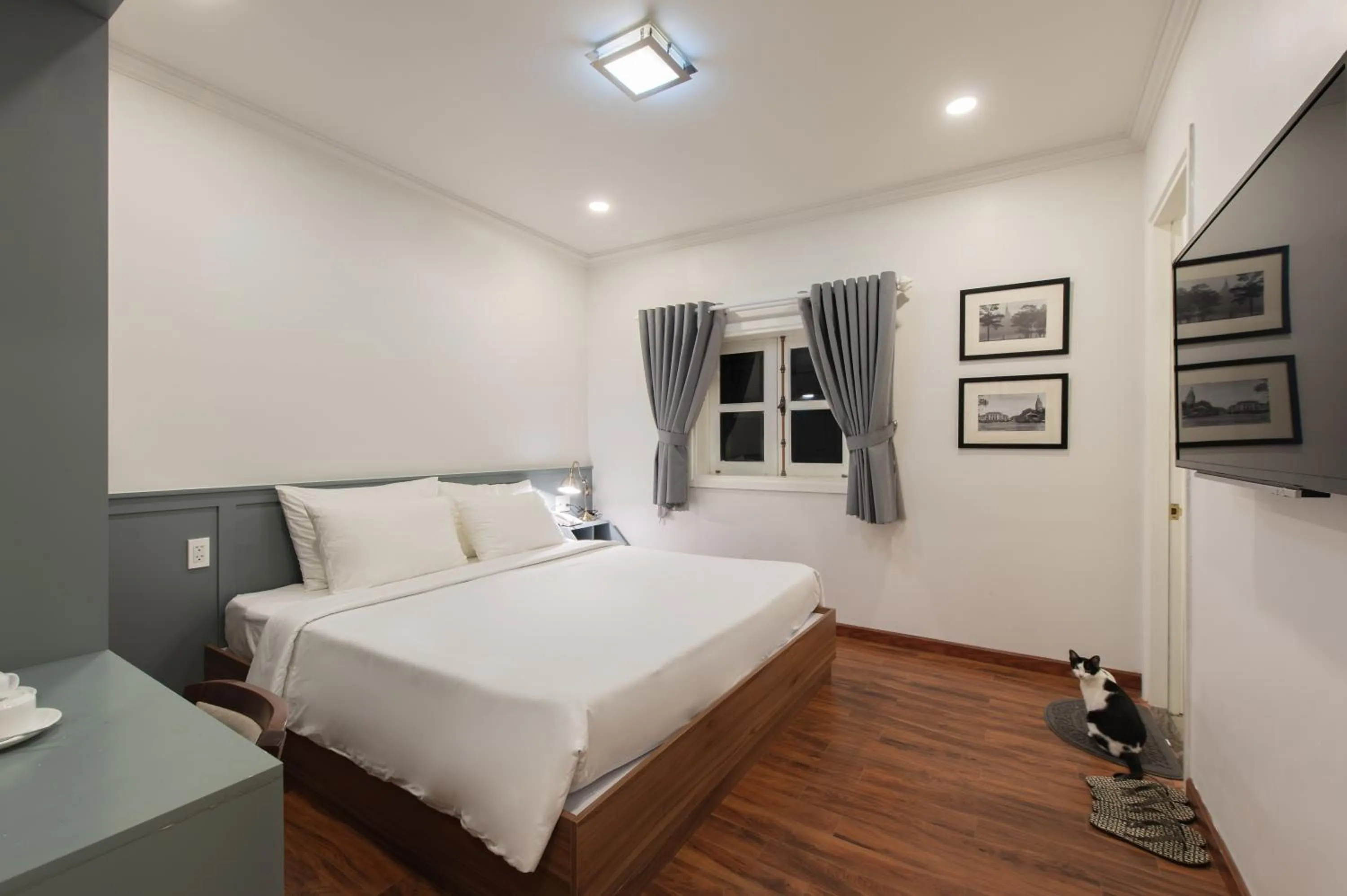 Bed in Le Soleil Boutique Hotel