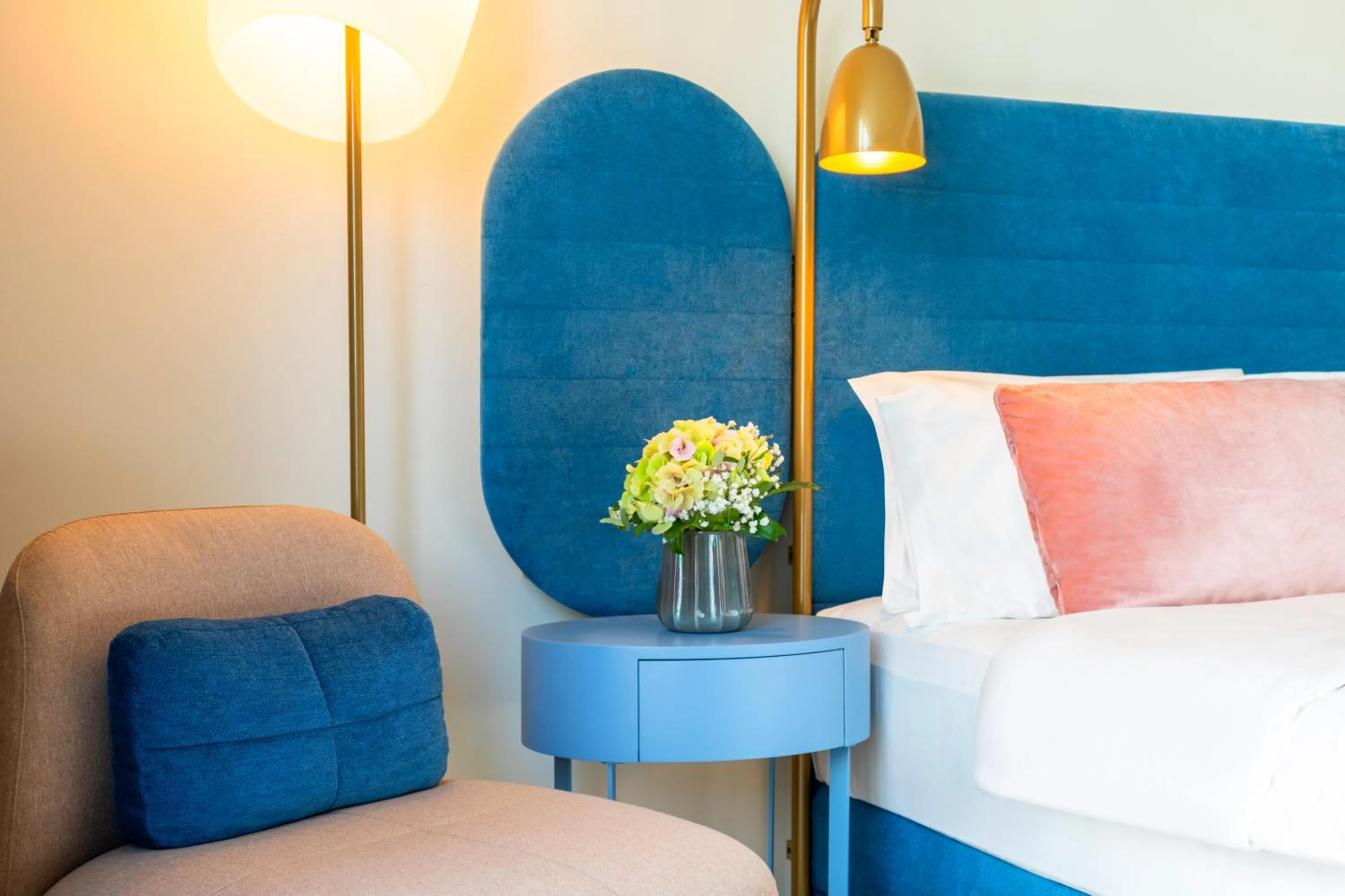 Other, Bed in Capri by Fraser Leipzig