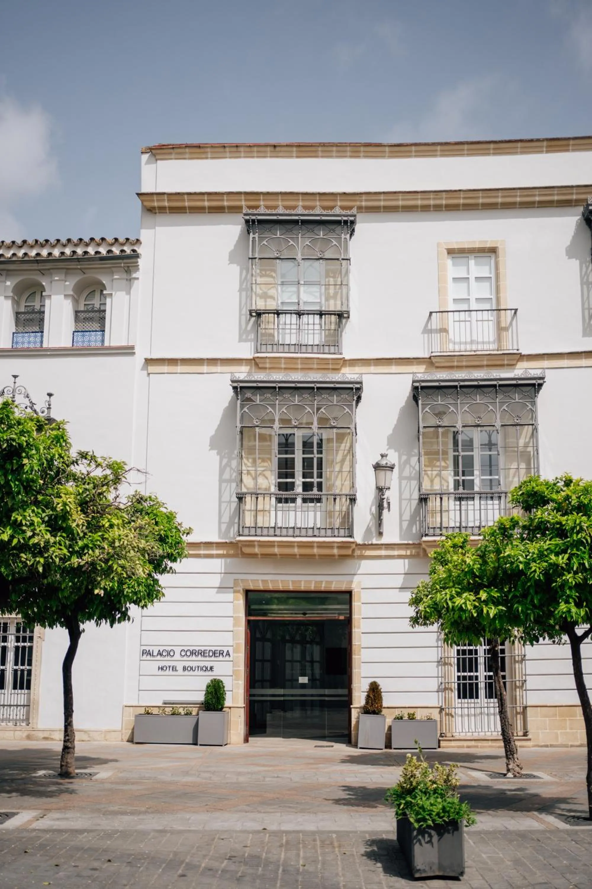 Property building in Hotel Boutique Palacio Corredera
