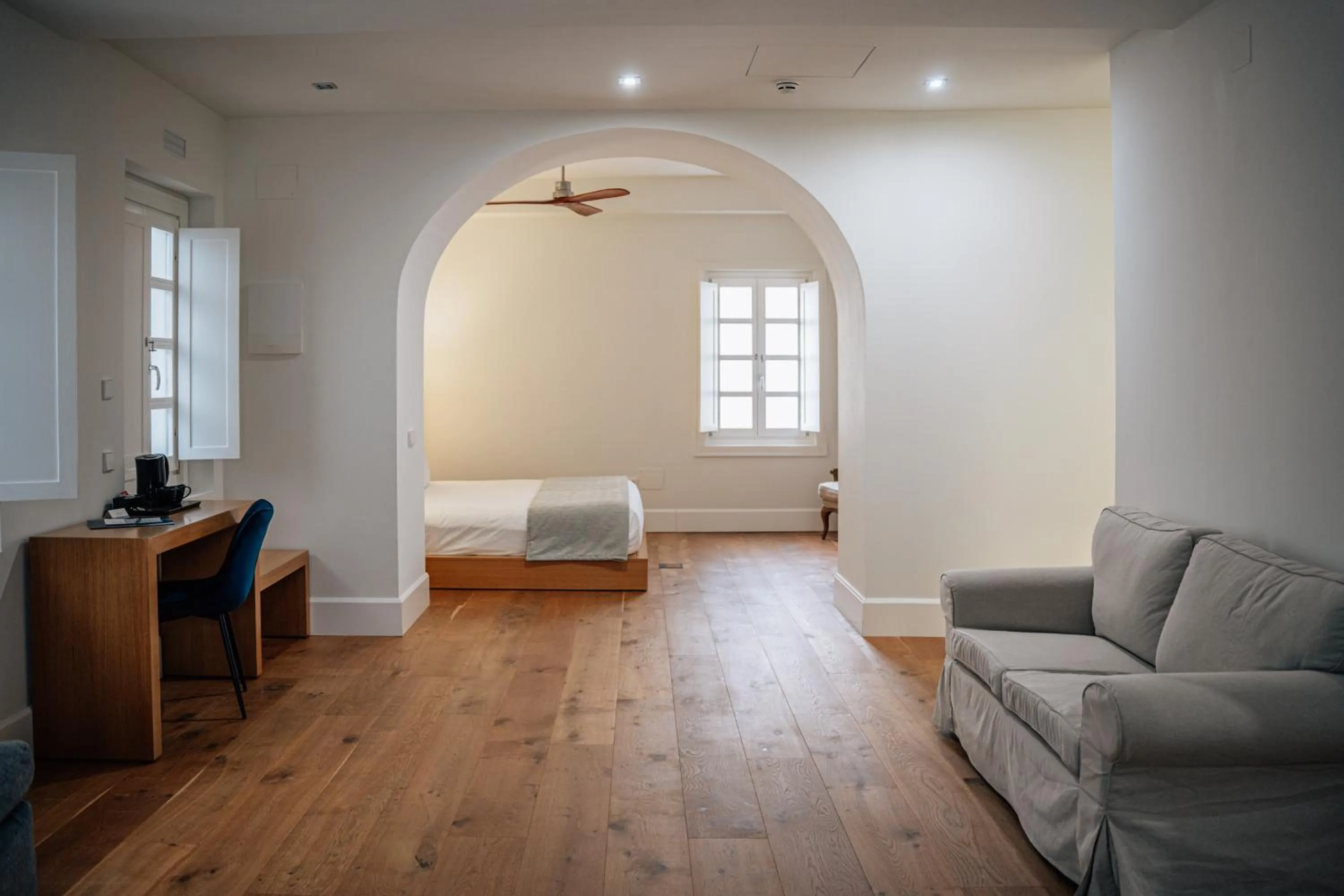 Living room, Bed in Hotel Boutique Palacio Corredera