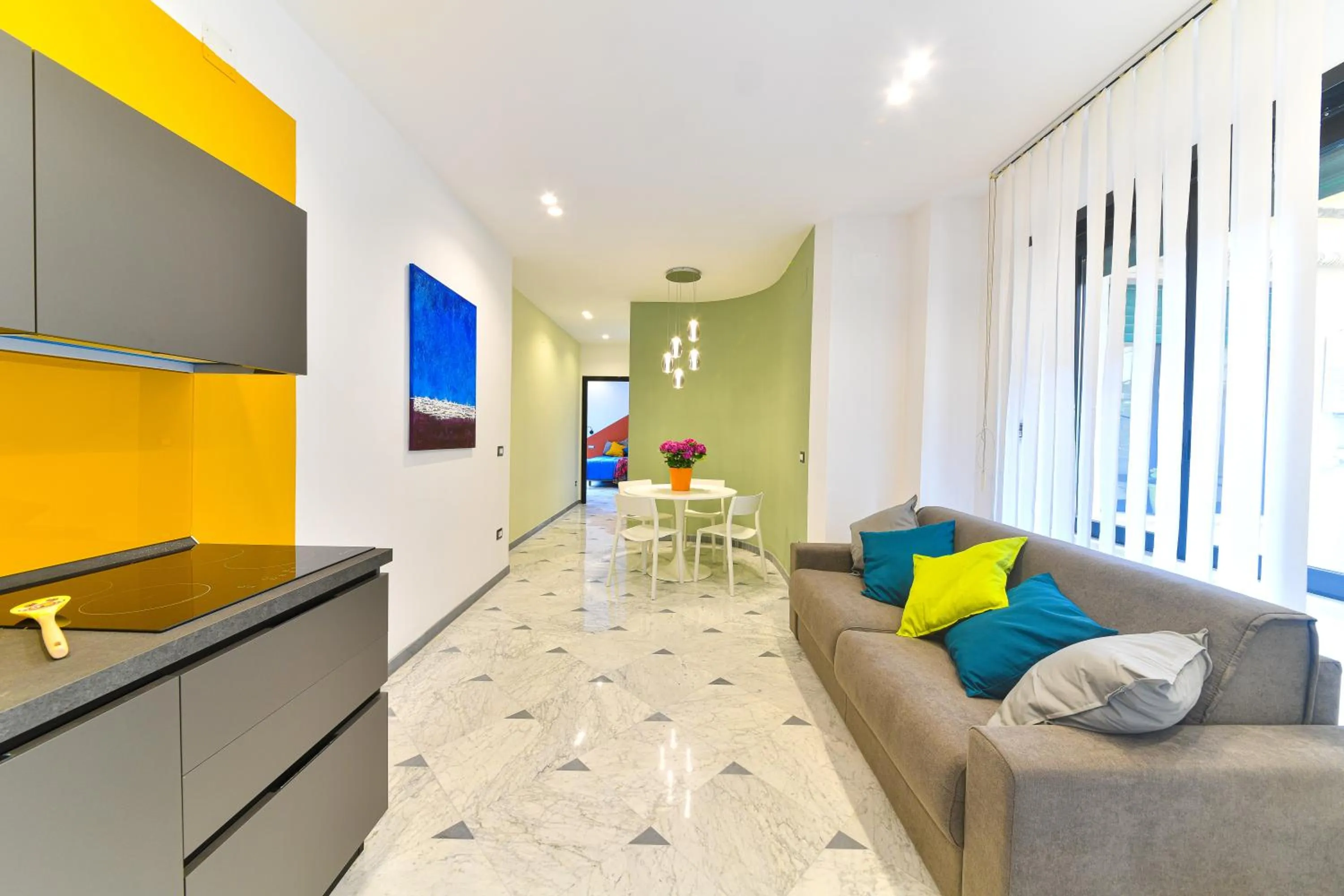 Property building in Domus 42