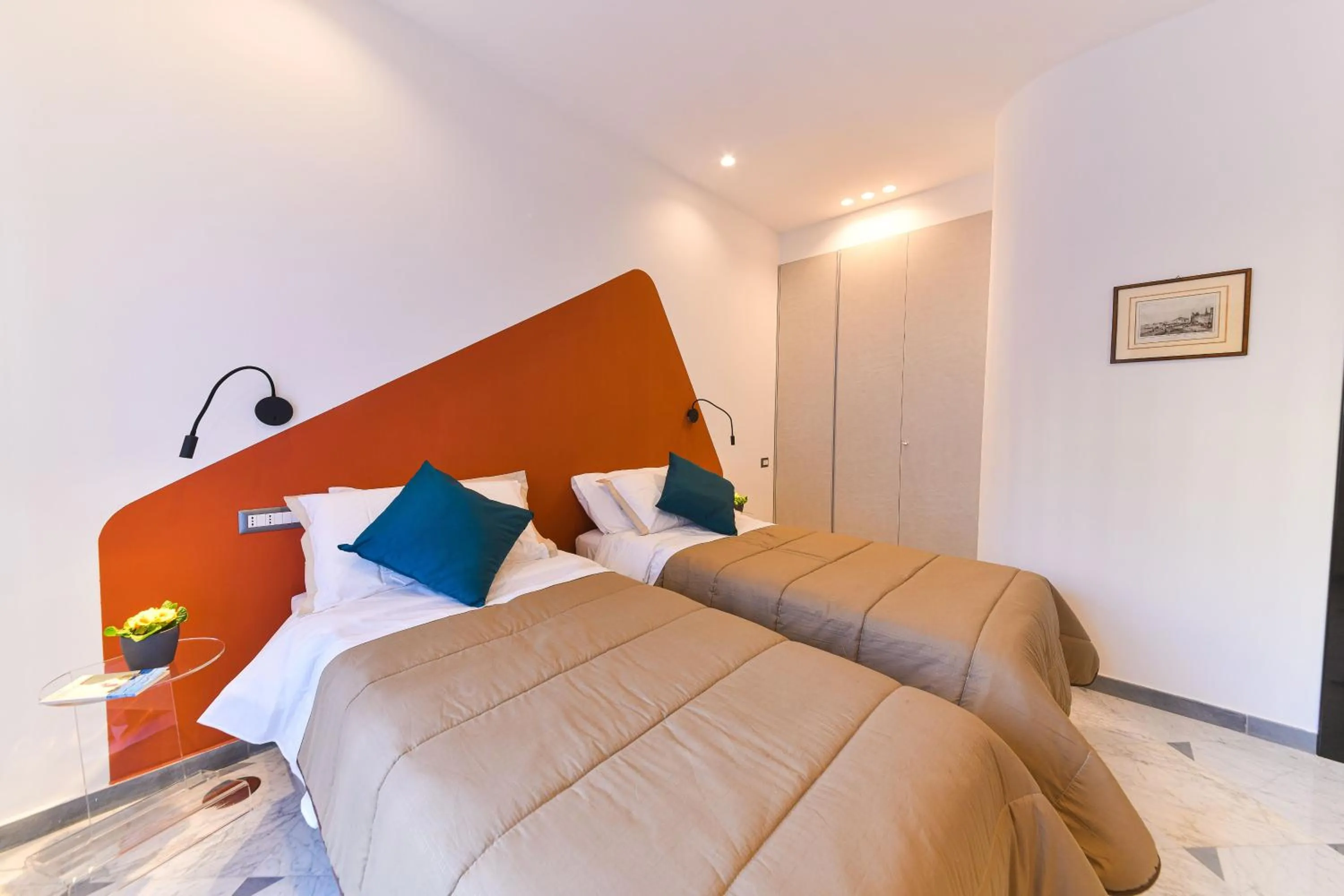 Bedroom, Bed in Domus 42