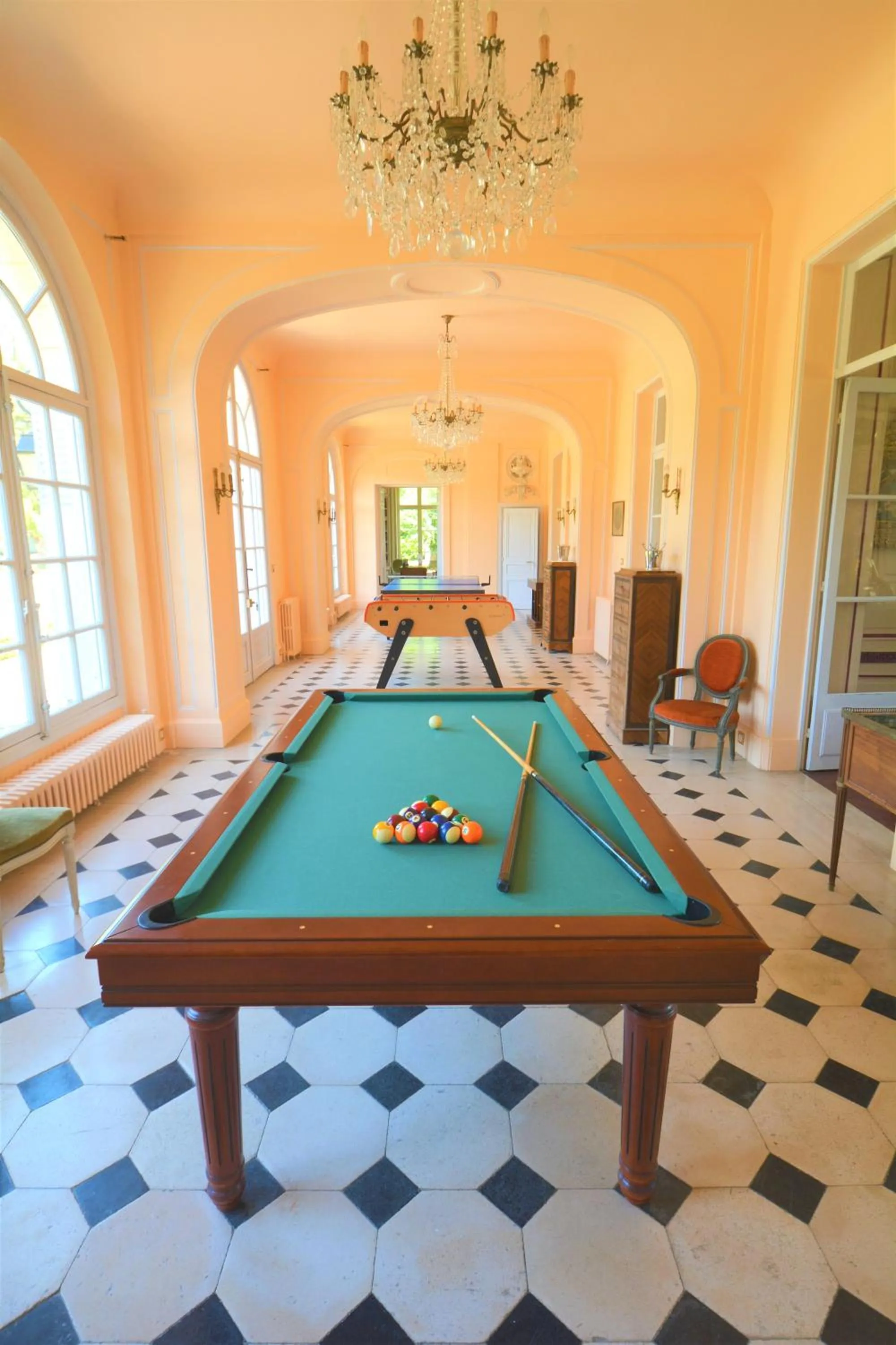 Billiard in Château du Boulay Morin