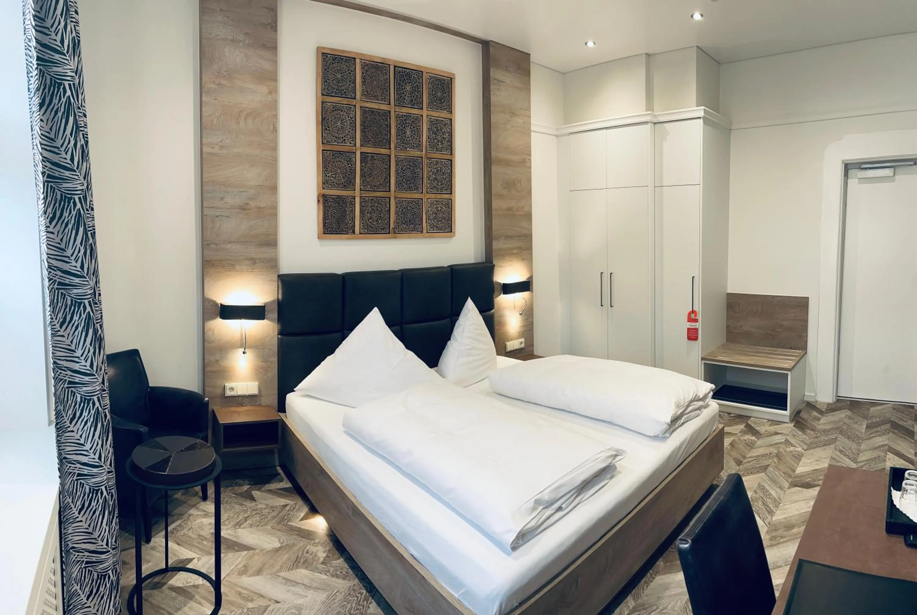 Bed in Villa Thea Hotel am Rosengarten