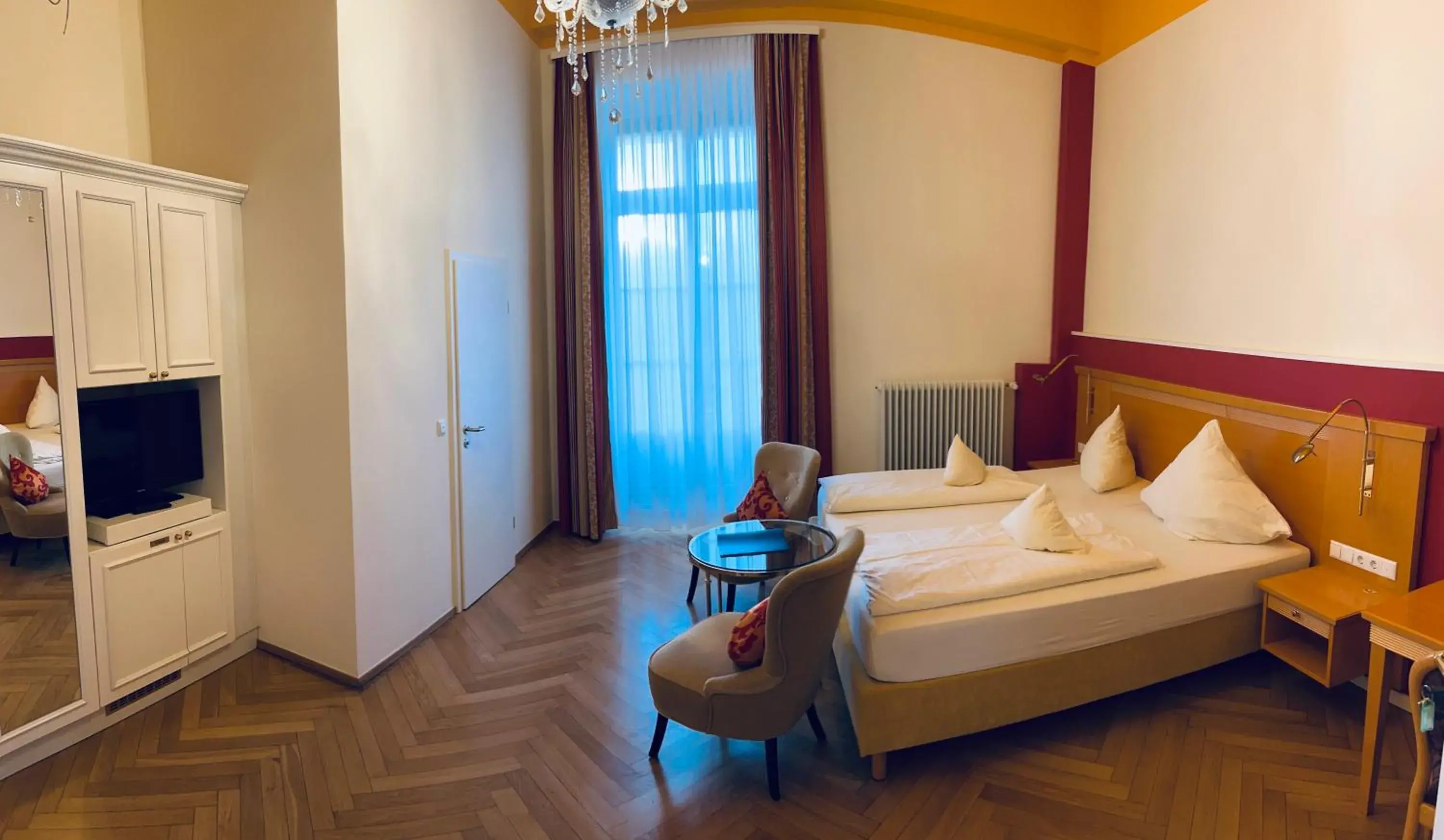 Double Room - single occupancy in Villa Thea Hotel am Rosengarten Double Room - single occupancy in Villa Thea Hotel am Rosengarten