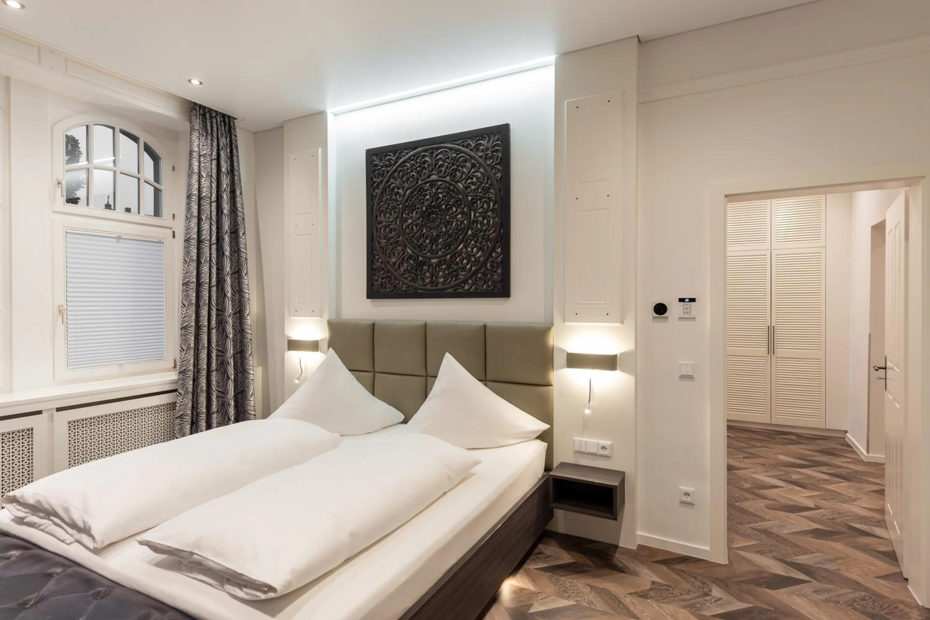 Bed in Villa Thea Hotel am Rosengarten