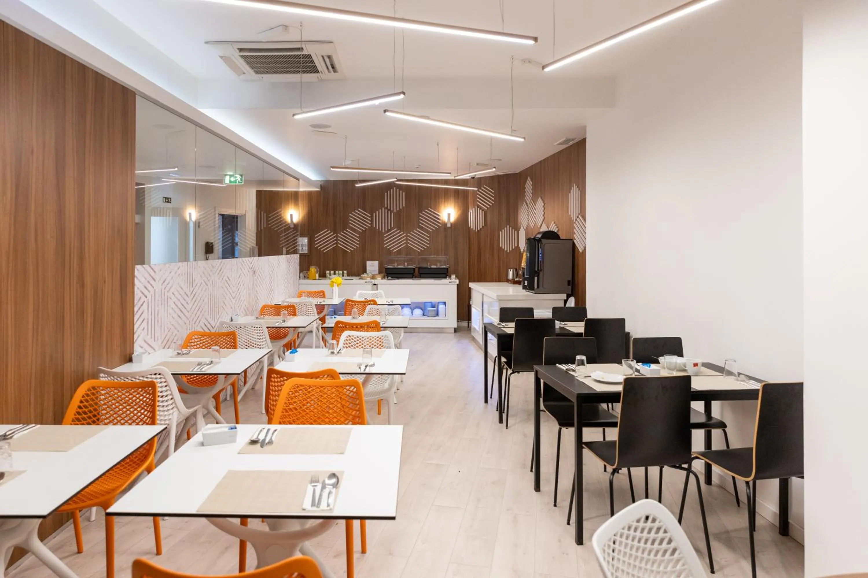 The ICONS Lisbon Hotel