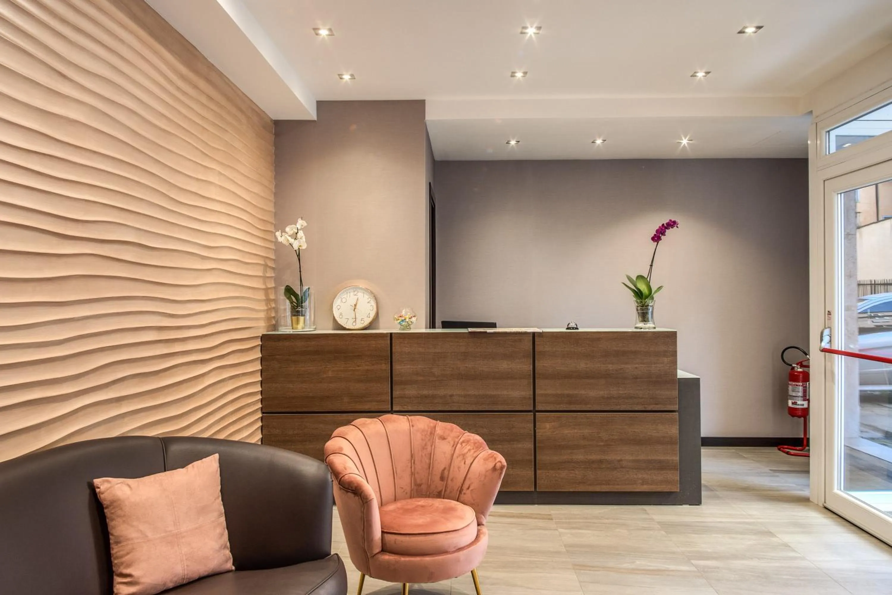 Lobby or reception in MZ HOTEL