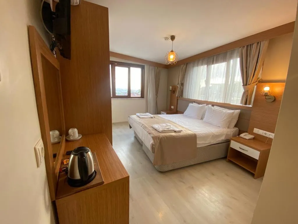 Bedroom, Bed in Zeyn Otel Istanbul