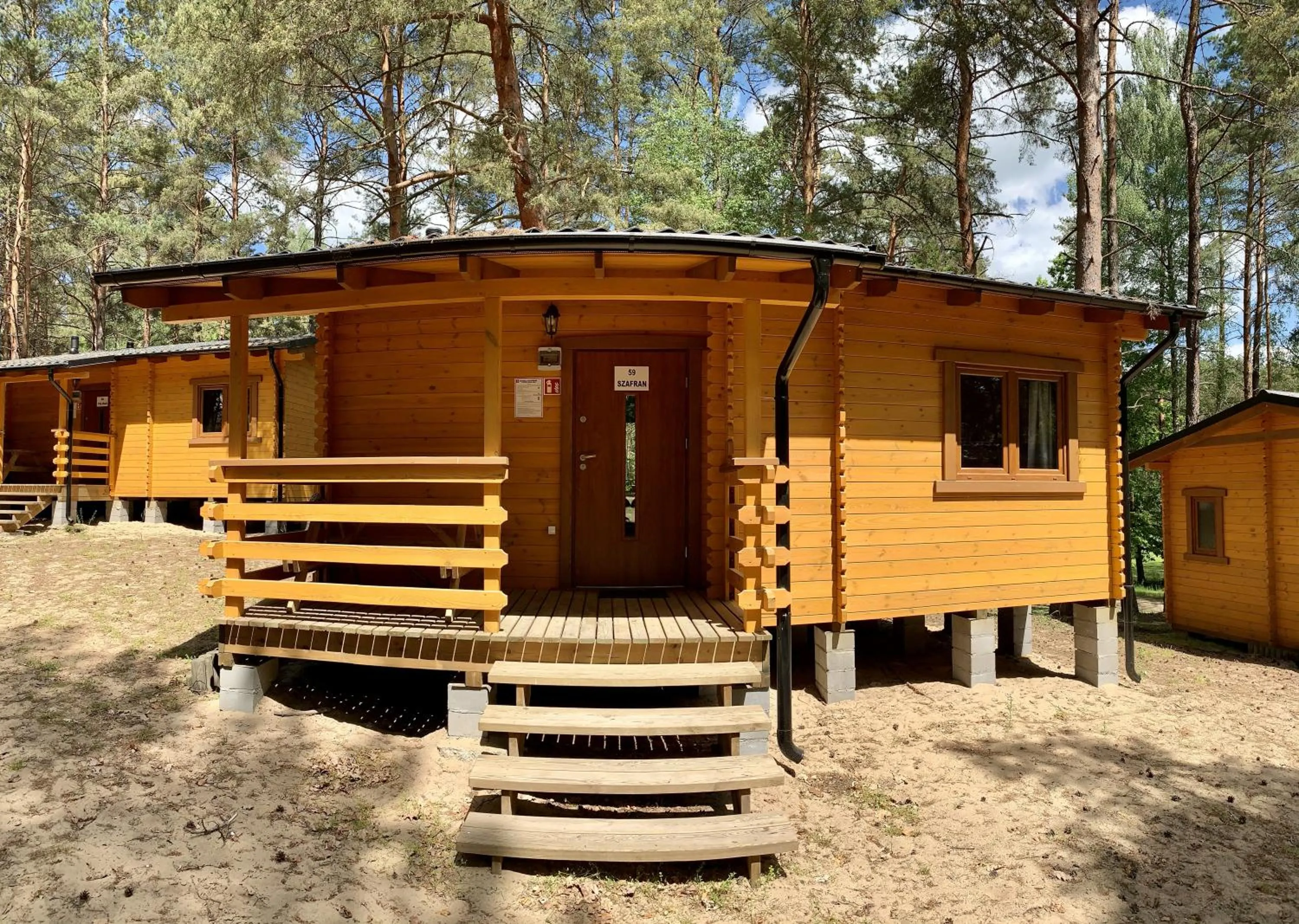 Property building in Ośrodek Wypoczynkowy Jeziornik