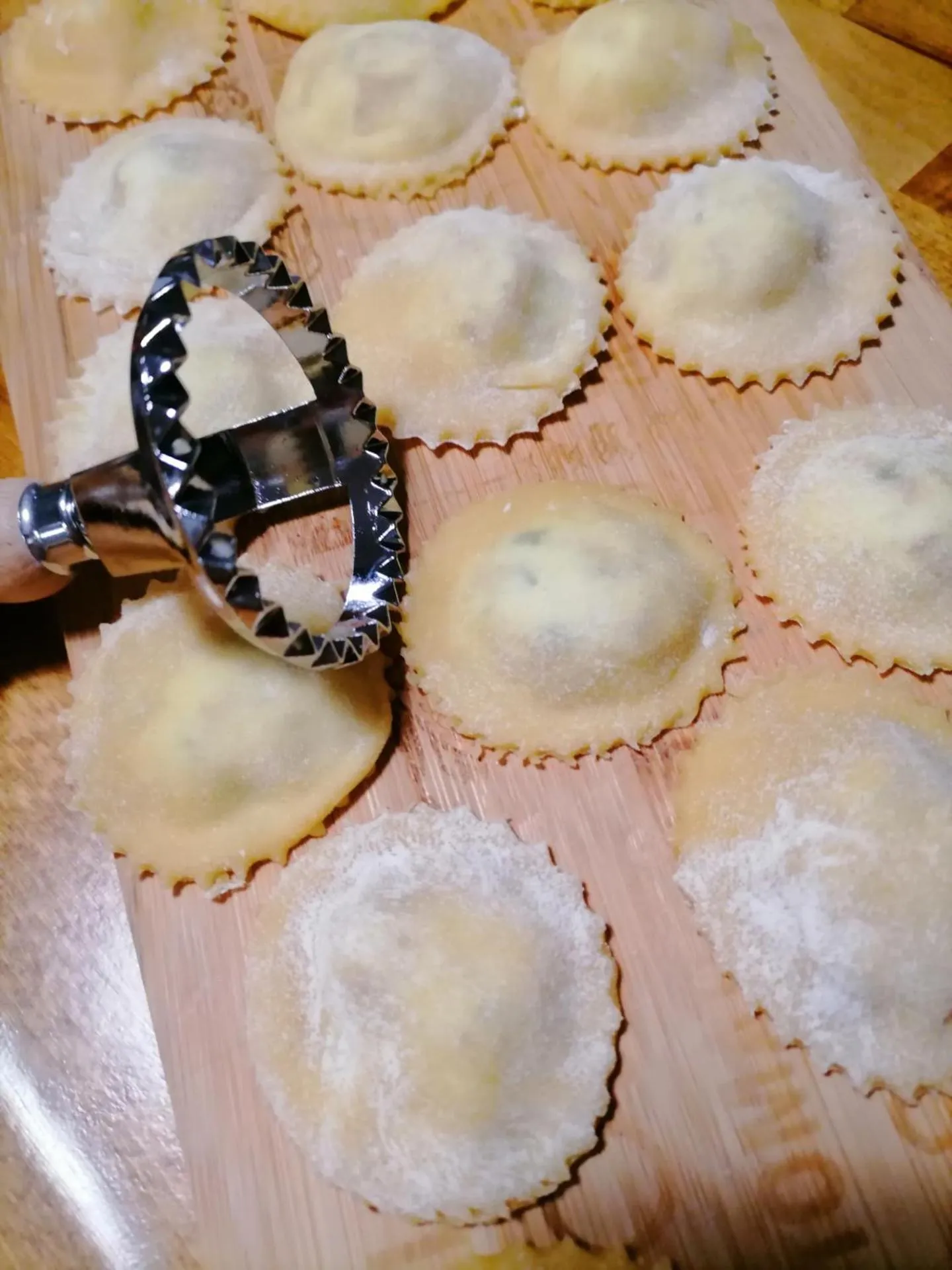 Restaurant/places to eat in Arche de Lanoë jacuzzi