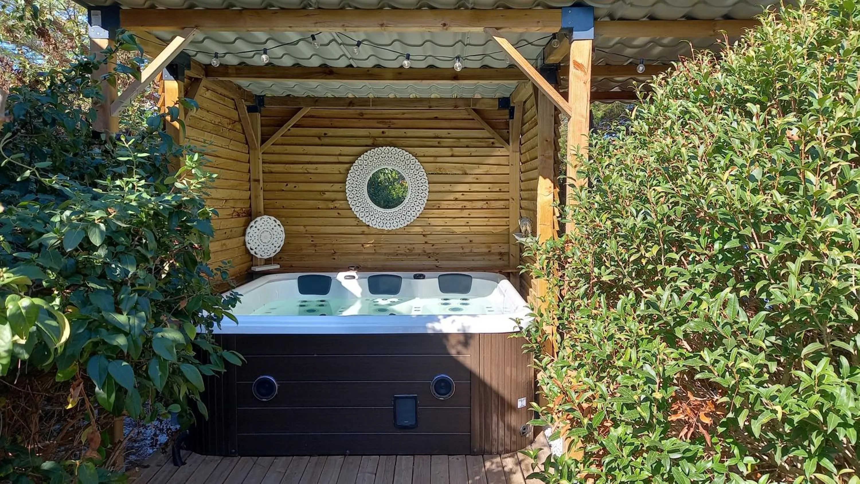 Arche de Lanoë jacuzzi