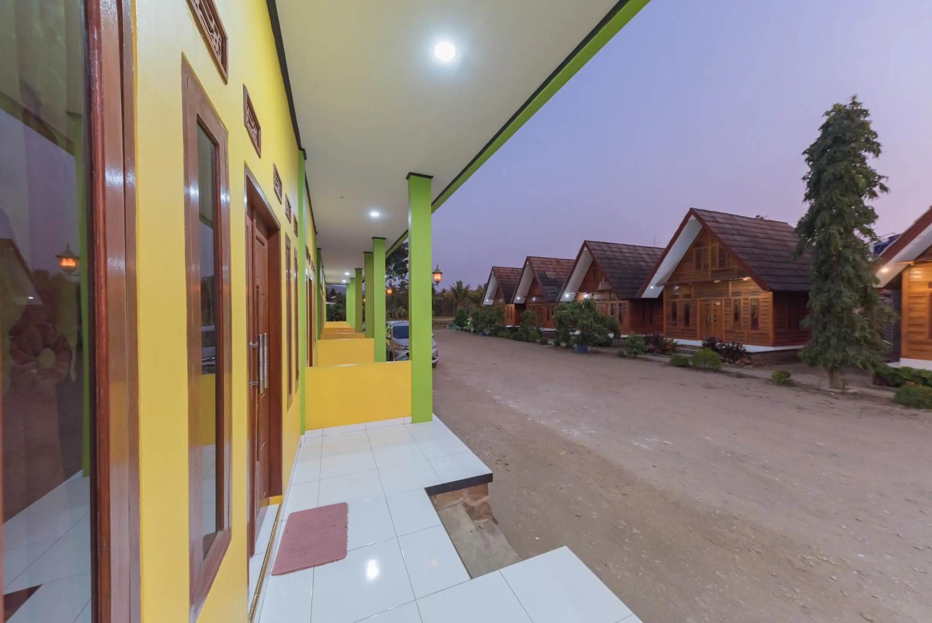 Property building in RedDoorz @ Geopark Ciletuh Sukabumi