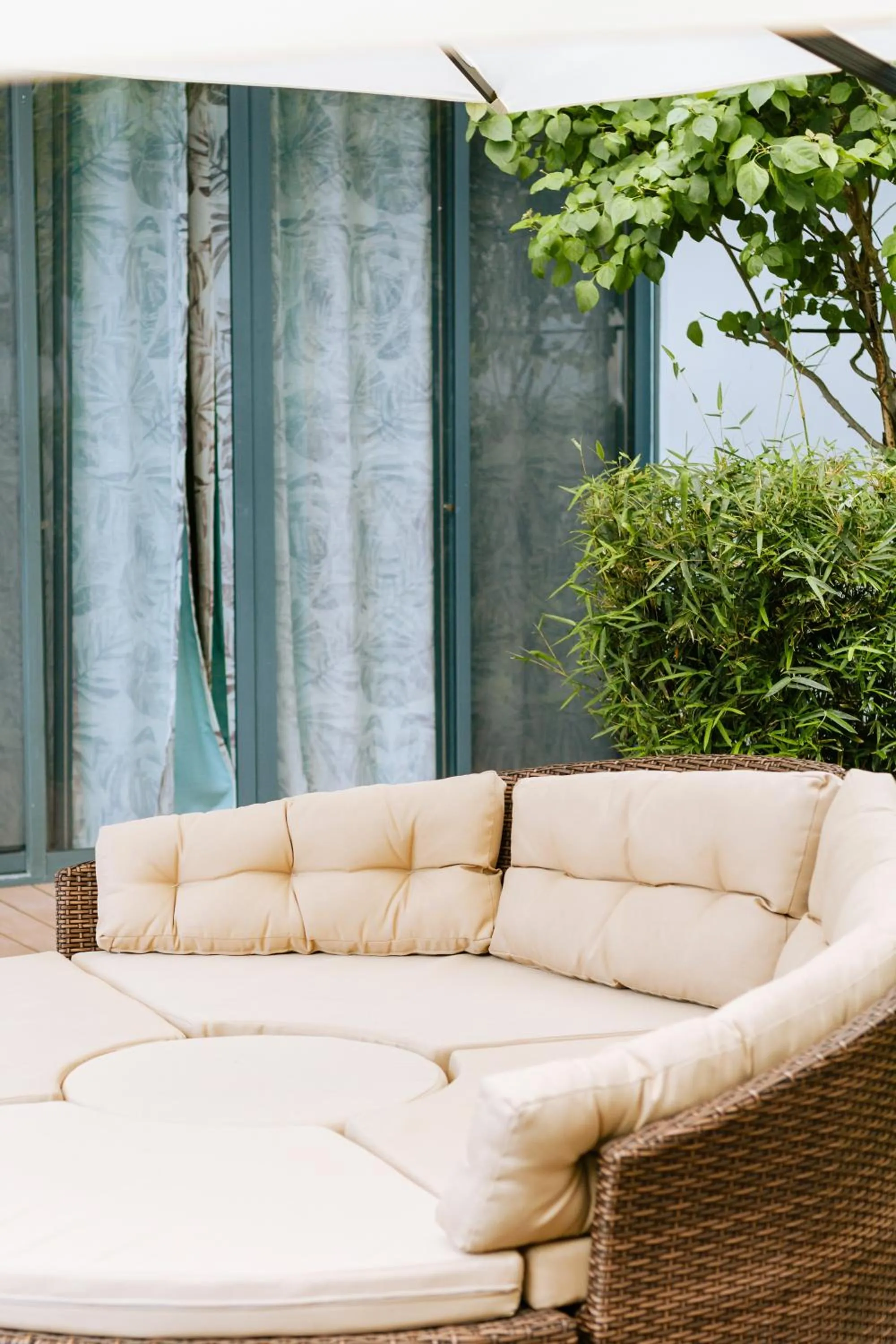 Property building in Bohol Cattleya Resort