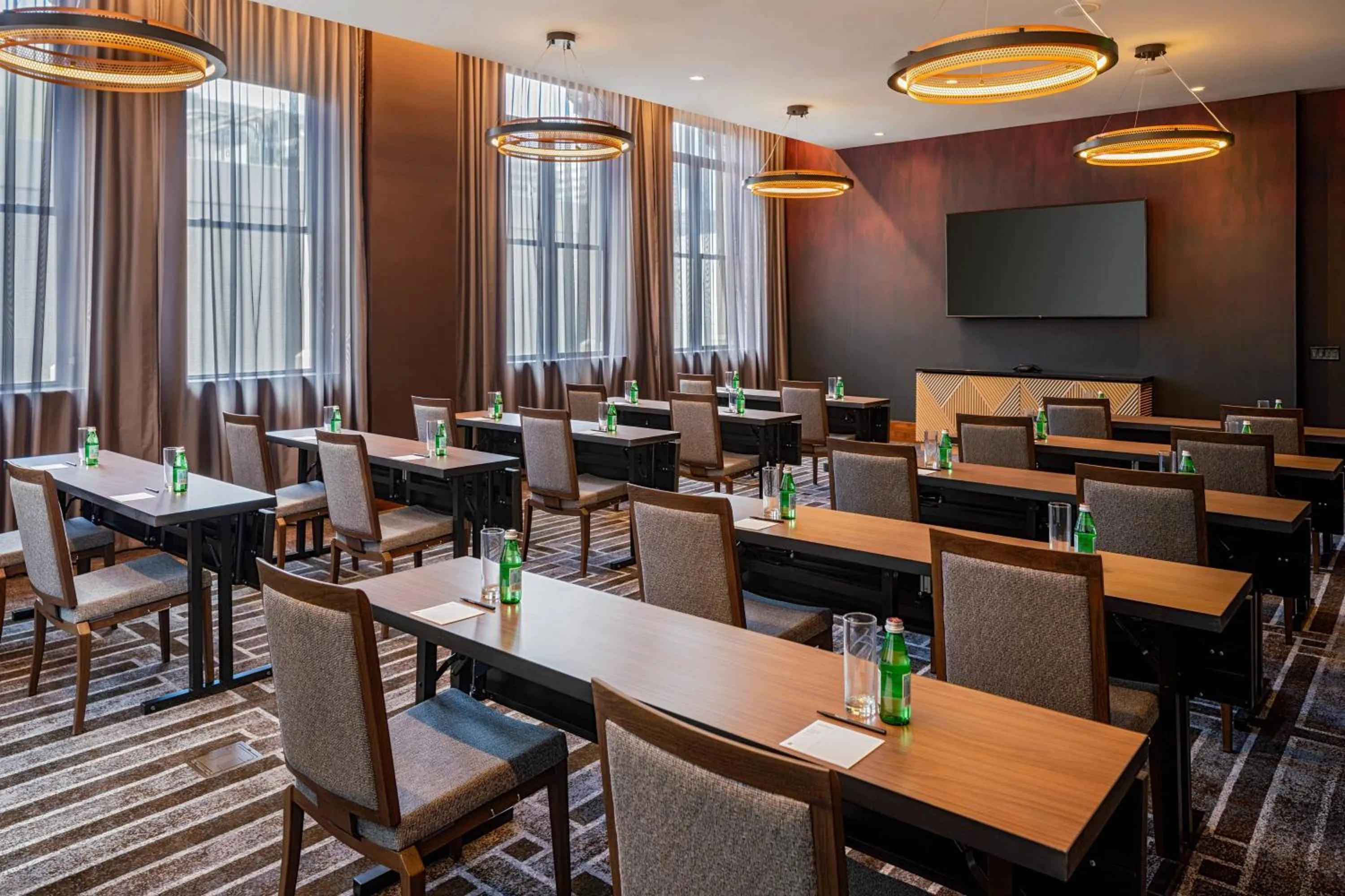 Meeting/conference room in The Industrialist Hotel, Pittsburgh, Autograph Collection