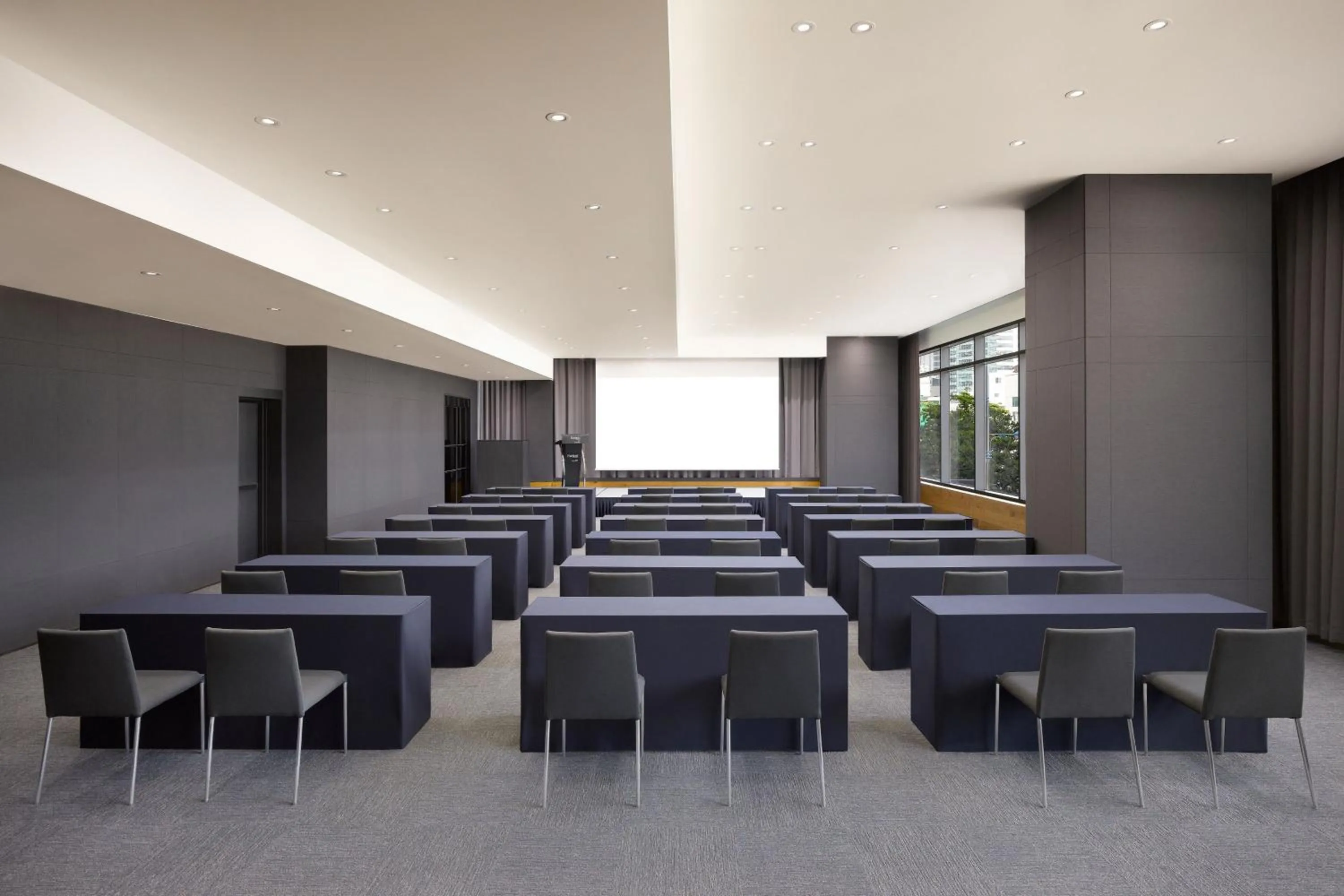 Meeting/conference room in Fairfield by Marriott Busan Songdo Beach