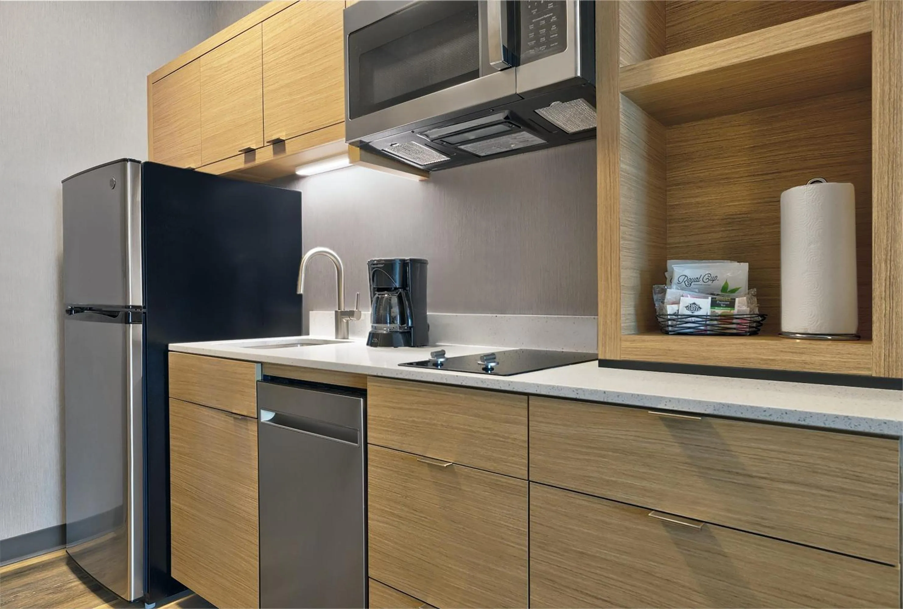 Kitchen or kitchenette in TownePlace Suites by Marriott Sacramento Elk Grove