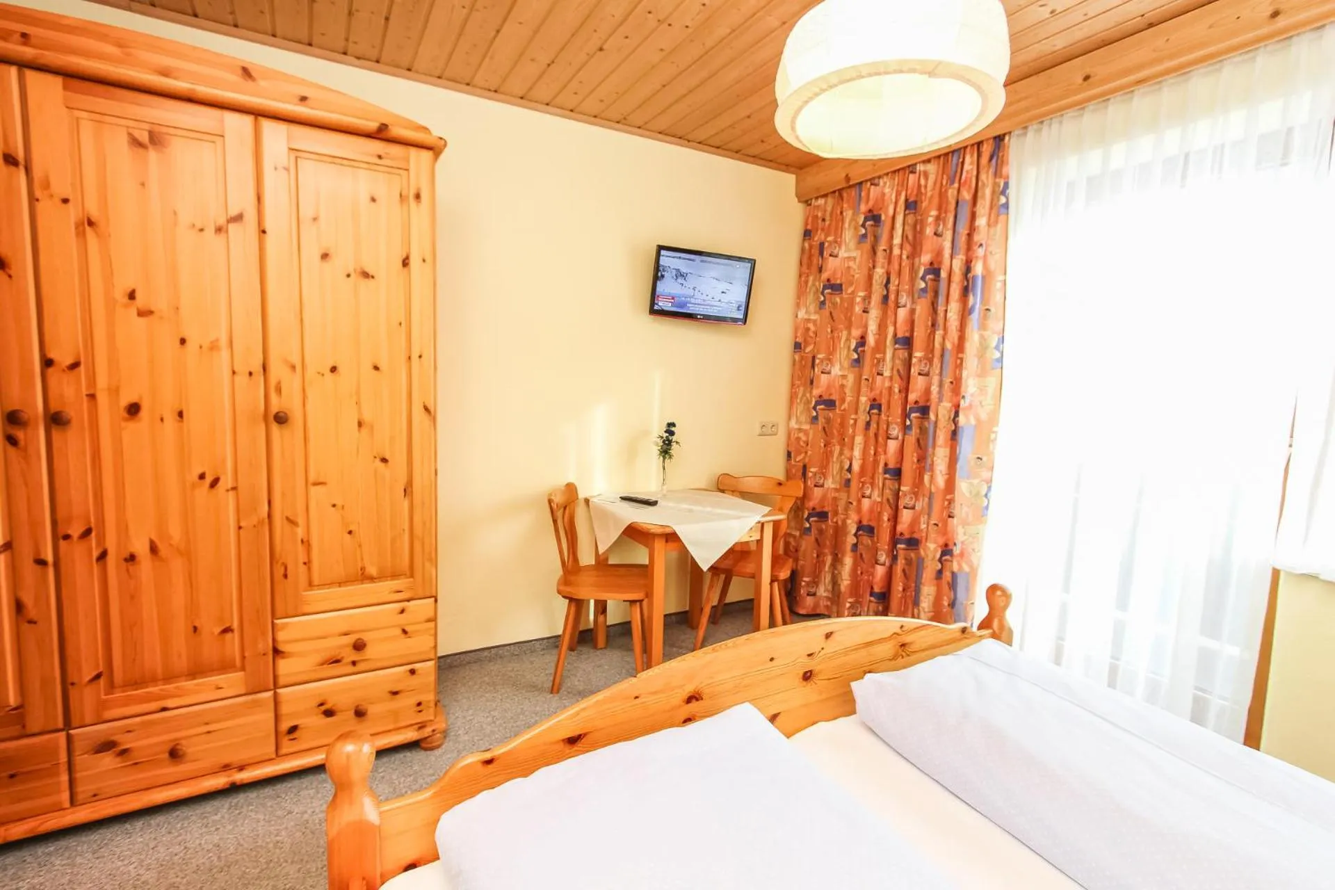 TV and multimedia, Bed in Schneiderbauer