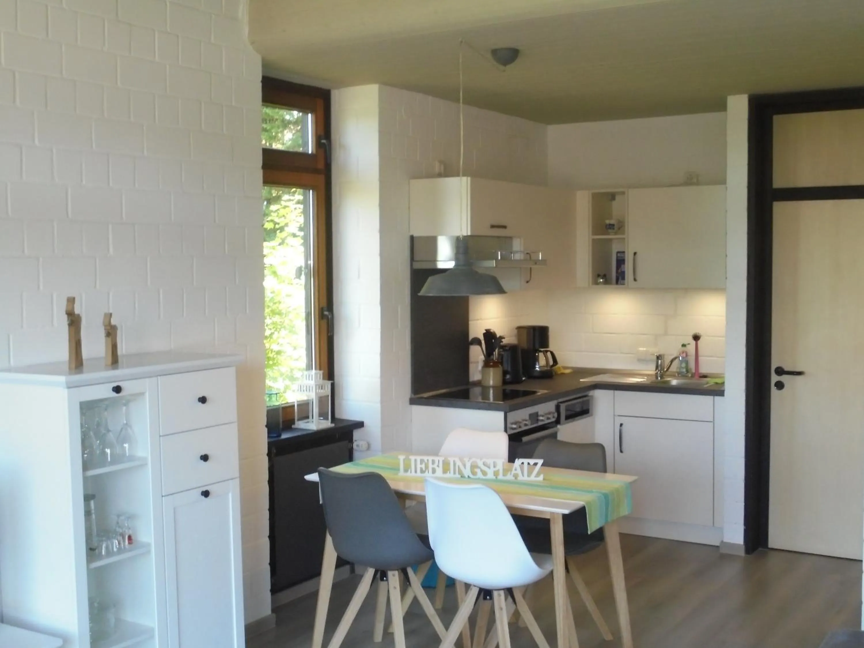 Kitchen or kitchenette in Mein Vierjahreszeiten Hotel Garni Superior