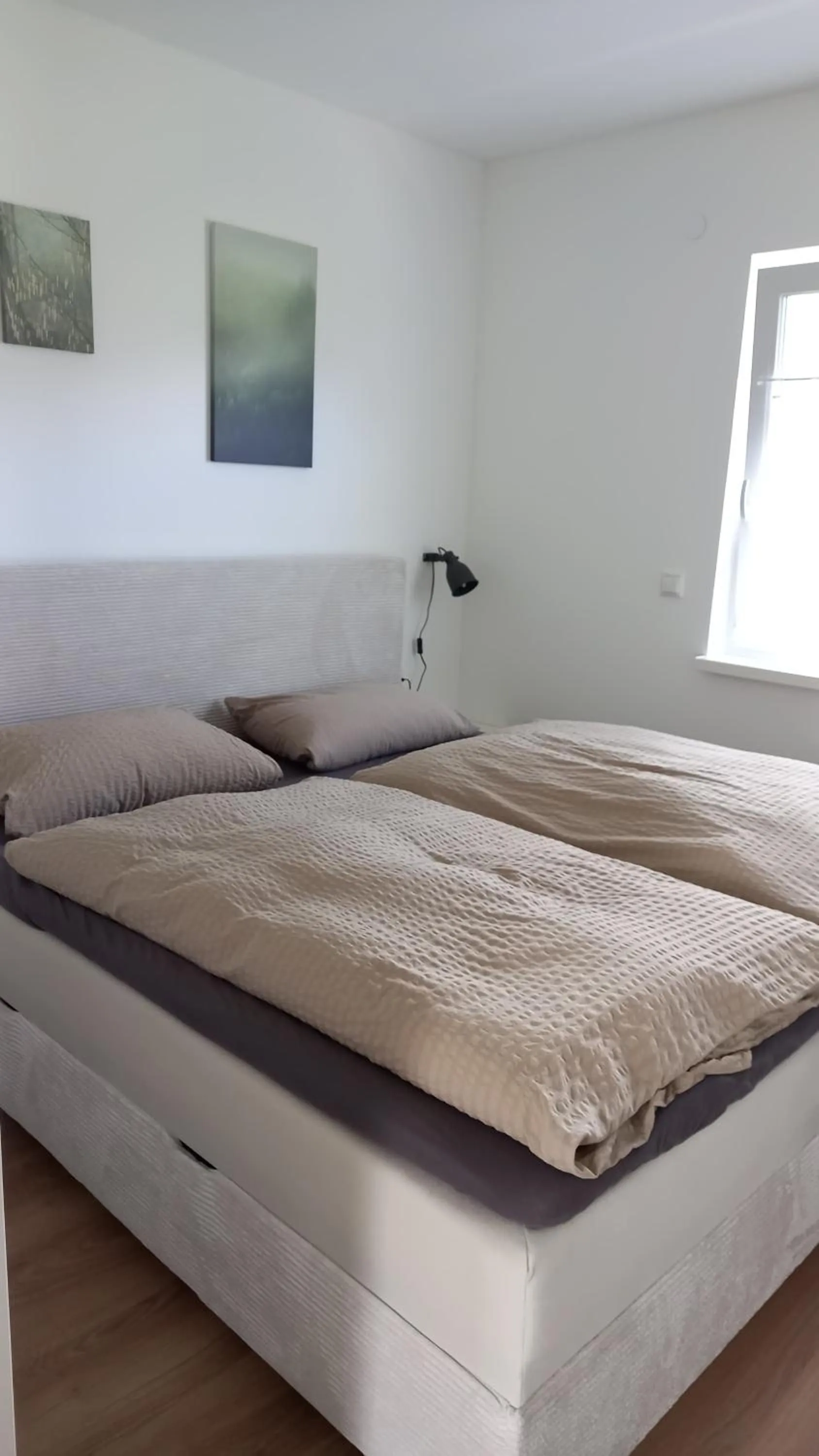 Bedroom, Bed in Mein Vierjahreszeiten Hotel Garni Superior