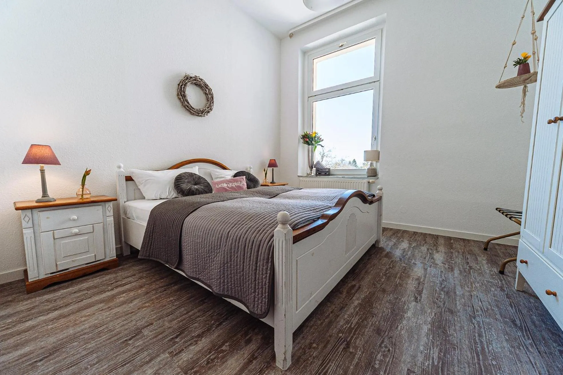 Bed in Apartmenthaus Kaiser Friedrich